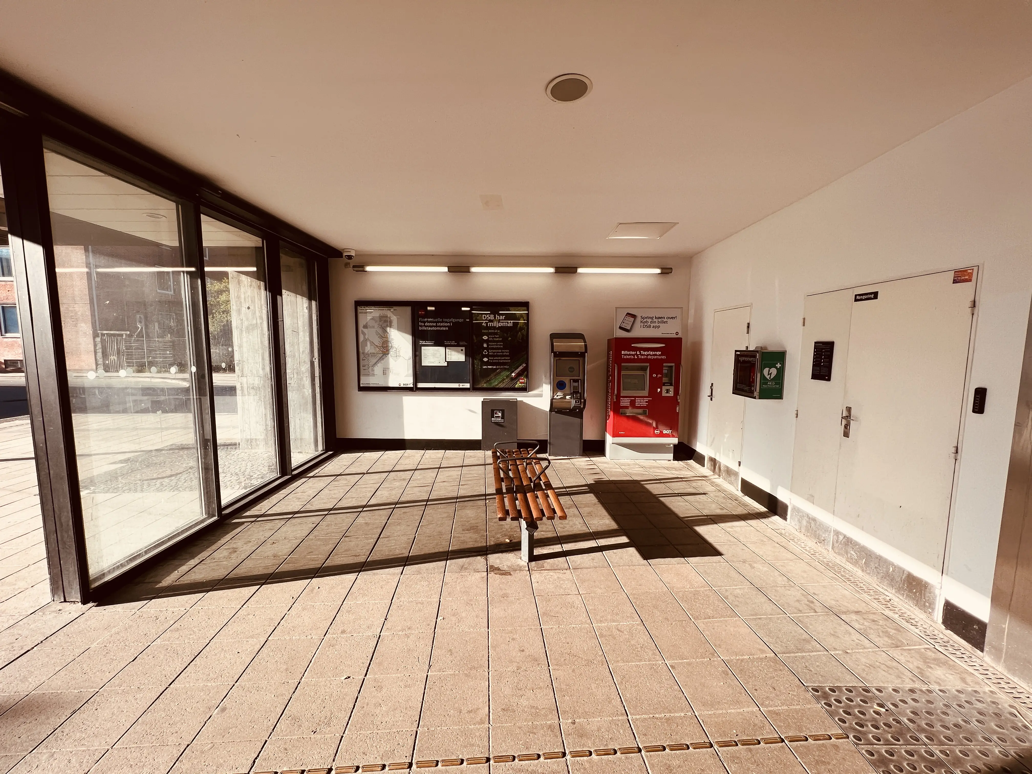 Billede af Bagsværd S-togstrinbræt. Billede af Bagsværd S-togstrinbræt.