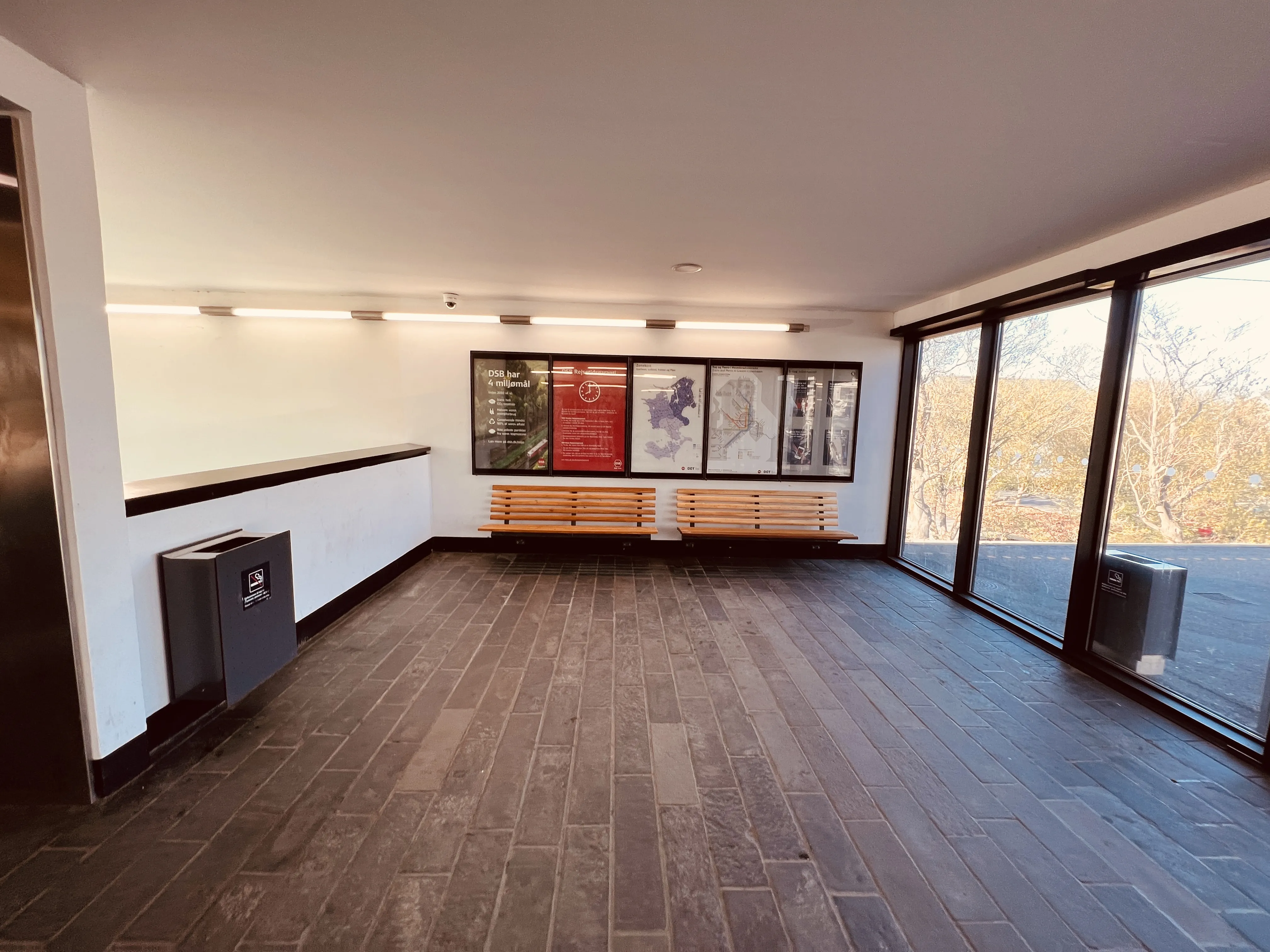 Billede af Bagsværd S-togstrinbræt. Billede af Bagsværd S-togstrinbræt.