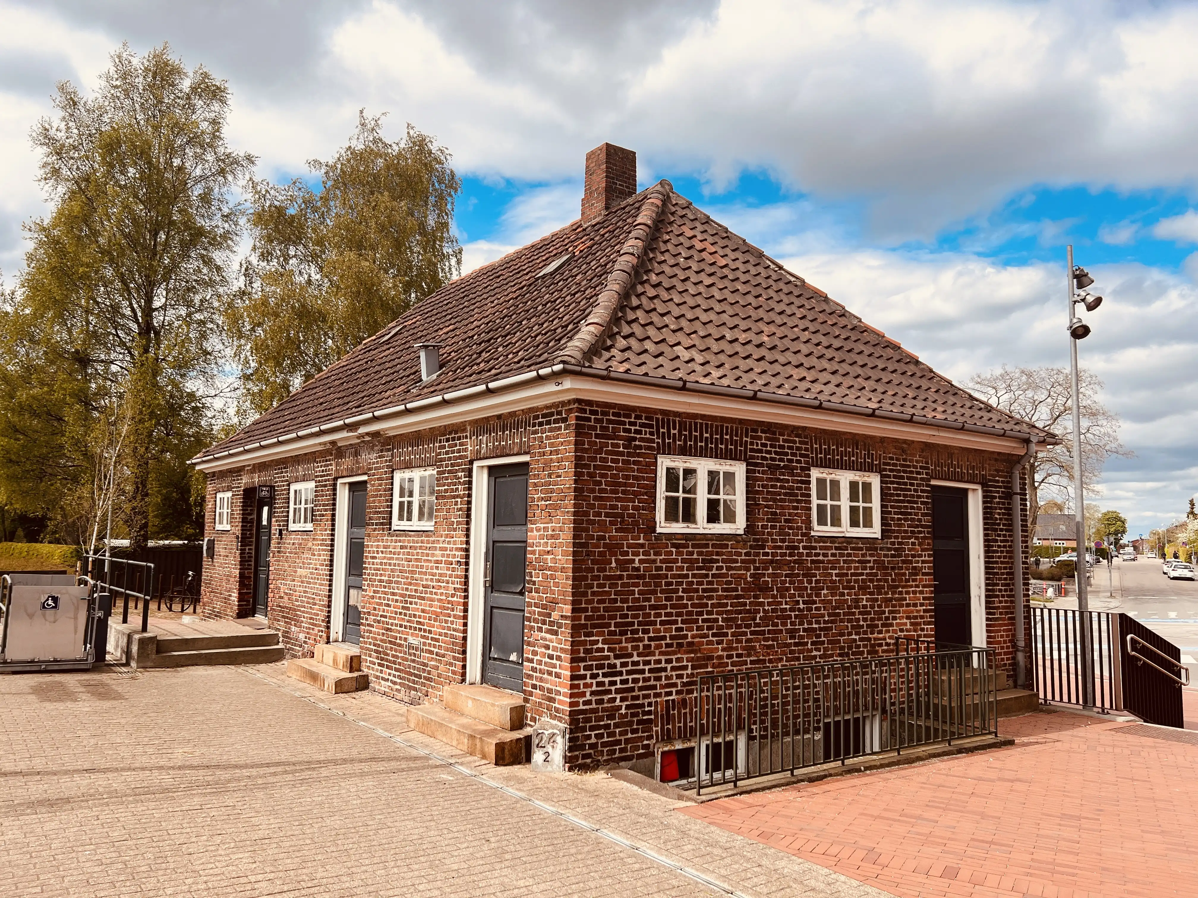 Billede af Hedehusene Stations varehus. Billede af Hedehusene Stations varehus.