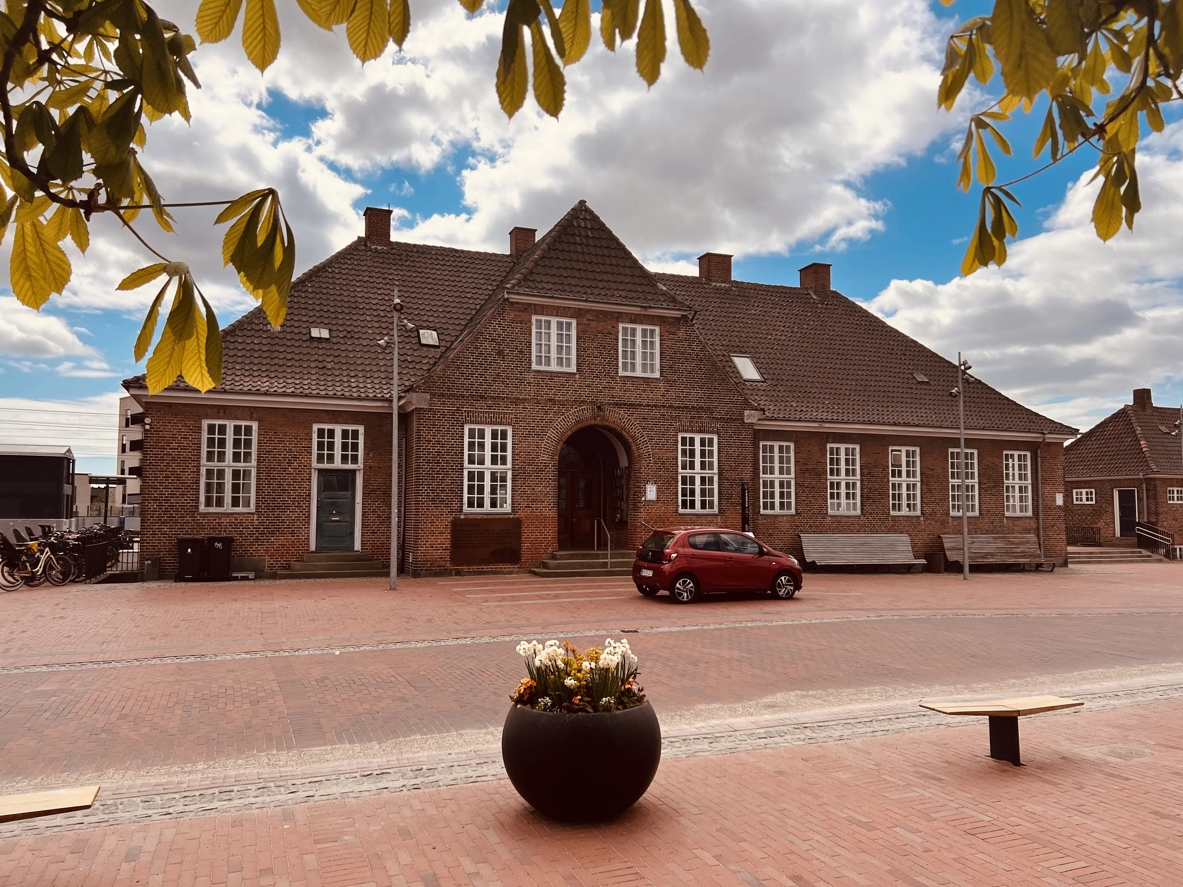 Billede af Hedehusene Station. Billede af Hedehusene Station.