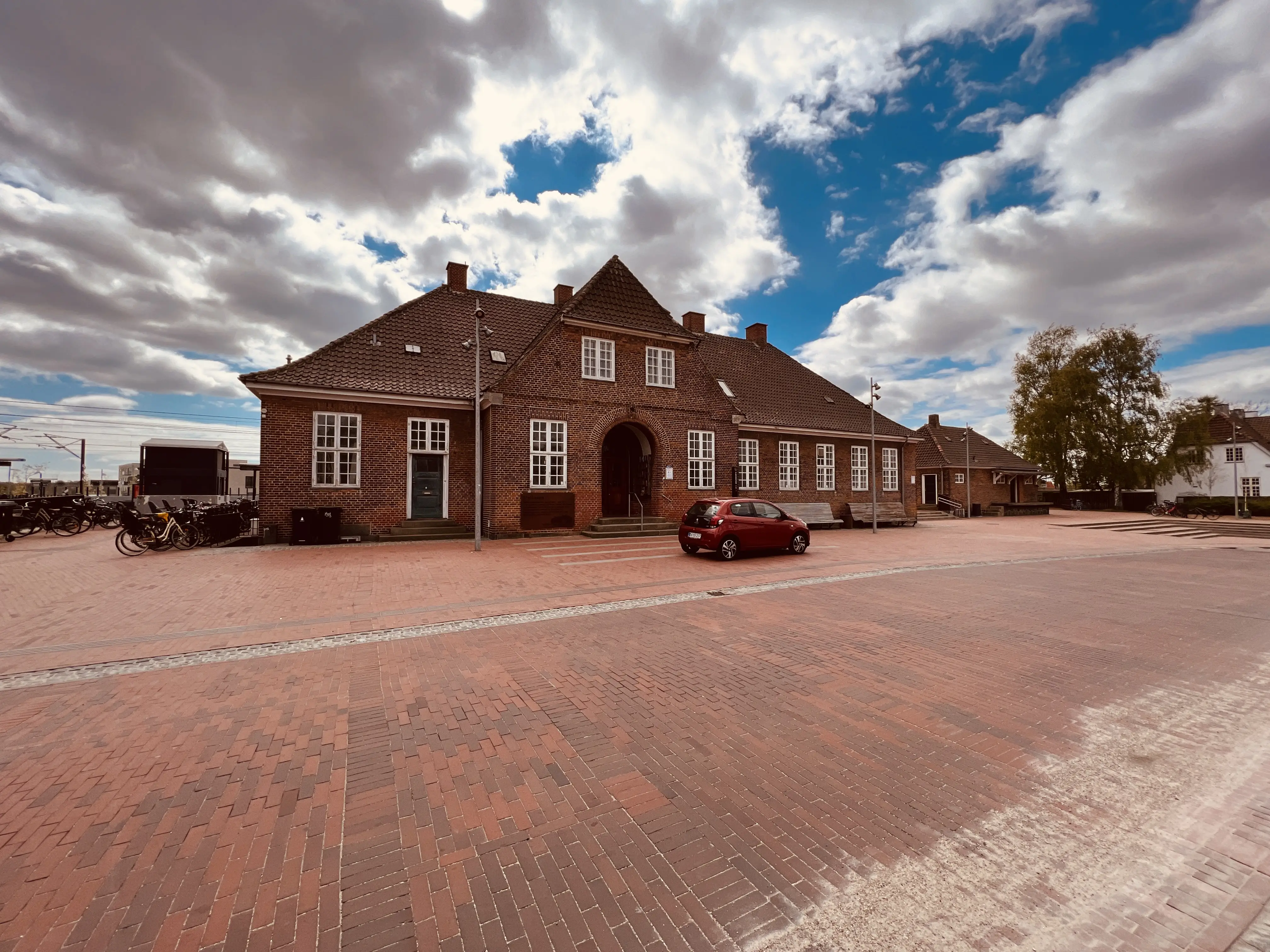 Billede af Hedehusene Station. Billede af Hedehusene Station.