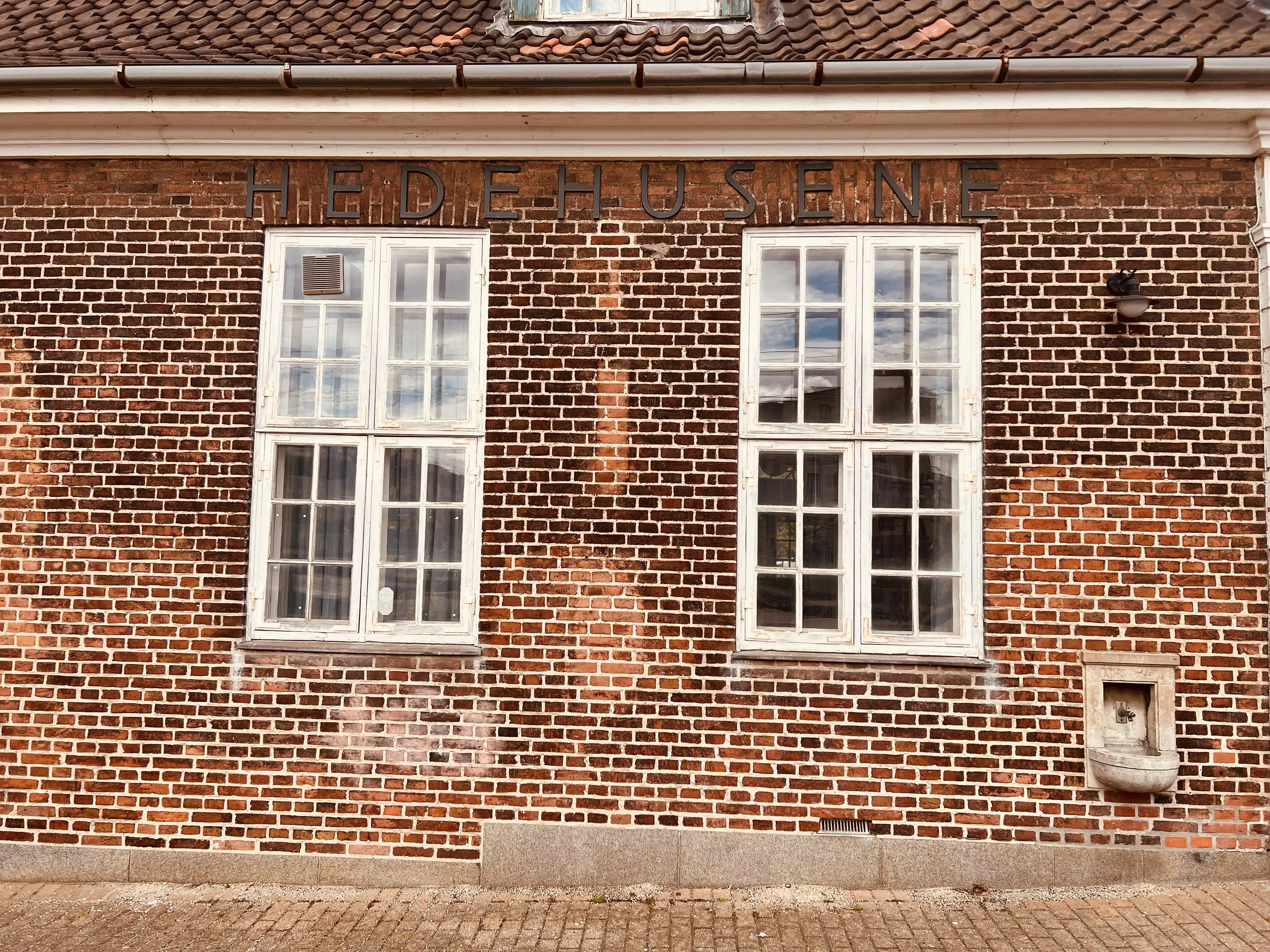 Billede af Hedehusene Station. Billede af Hedehusene Station.