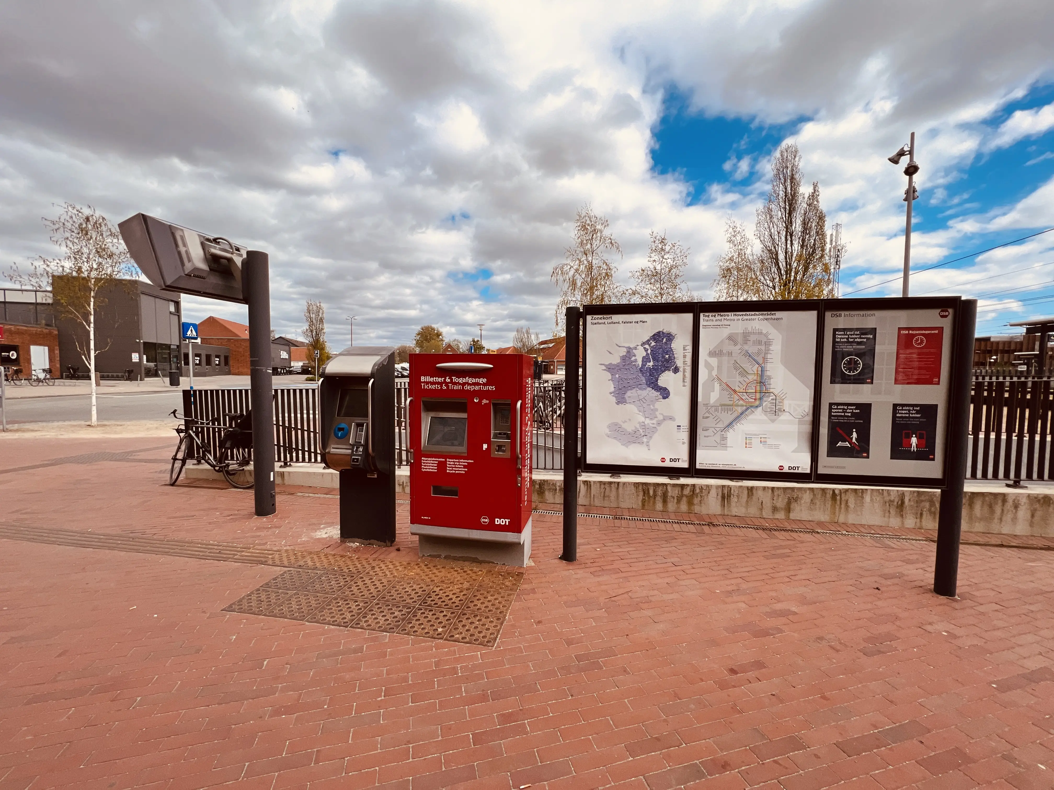 Billede af Hedehusene Station. Billede af Hedehusene Station.