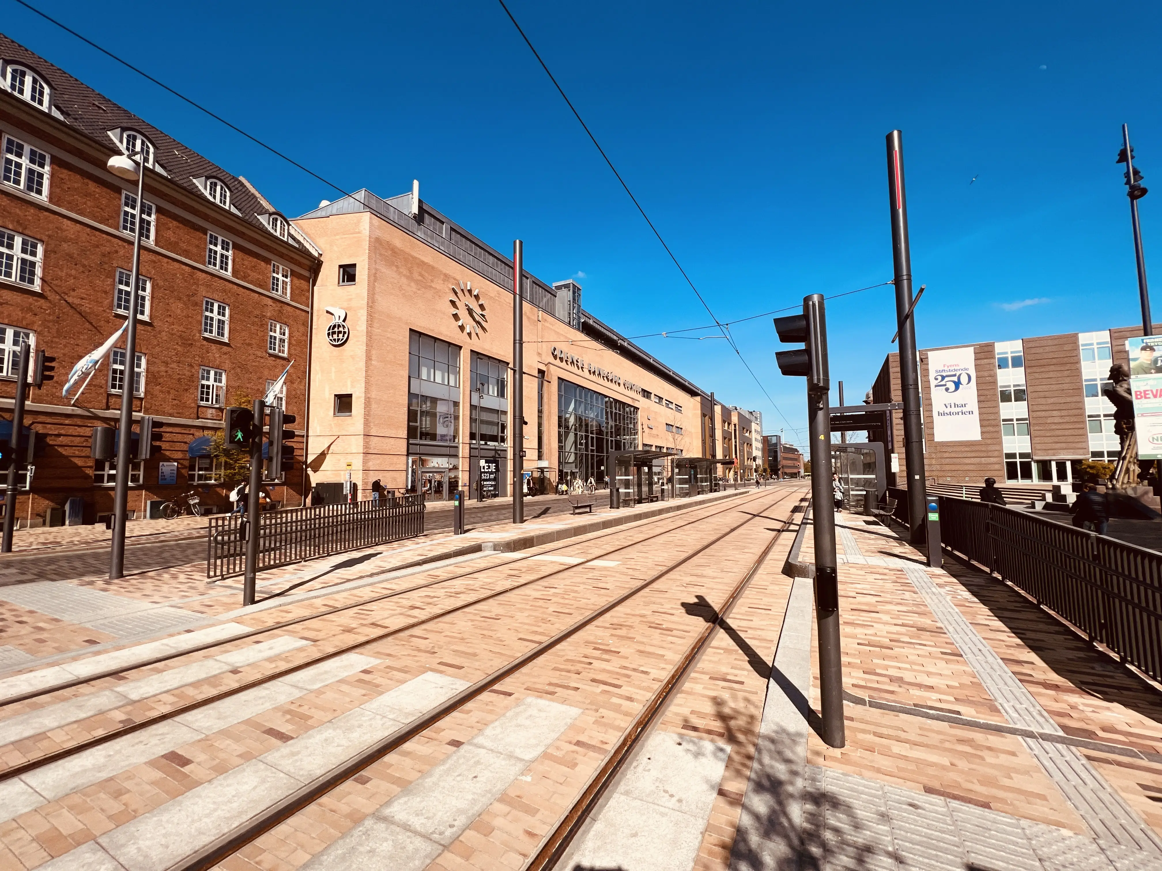 Billede af Odense Banegård Letbanestation.