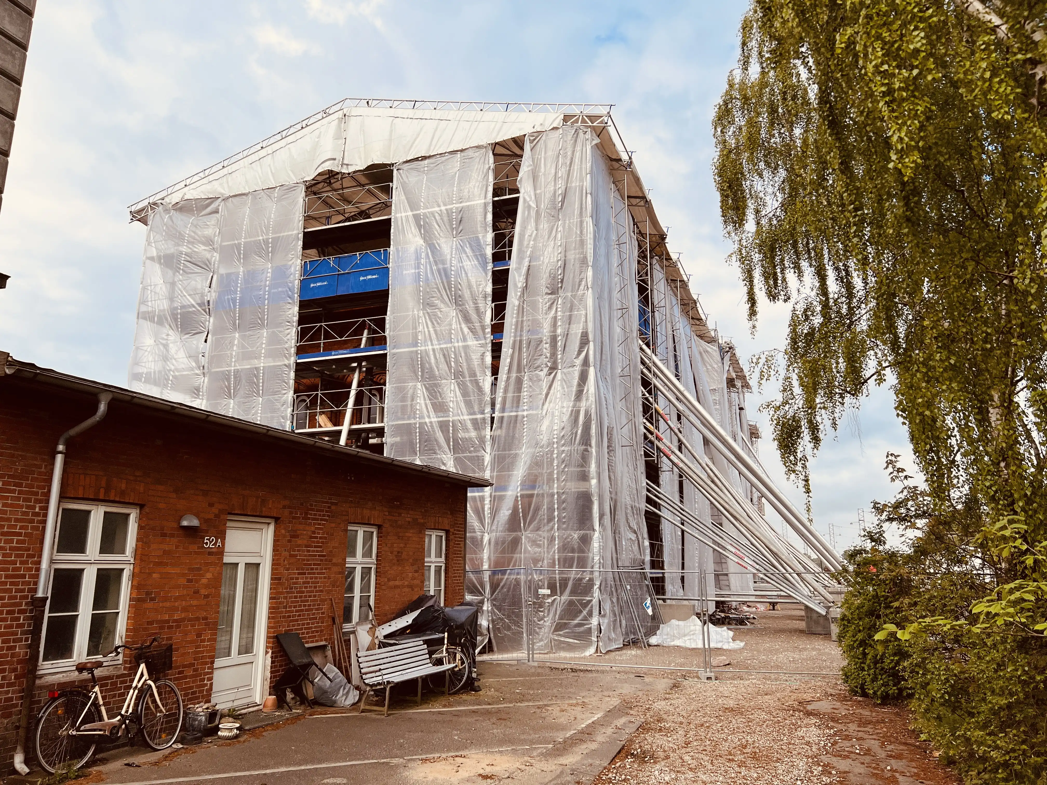 Billede af Fredericia Banegård efter branden den 28. januar 2022 kl. 02:15. Billede af Fredericia Banegård efter branden den 28. januar 2022 kl. 02:15.