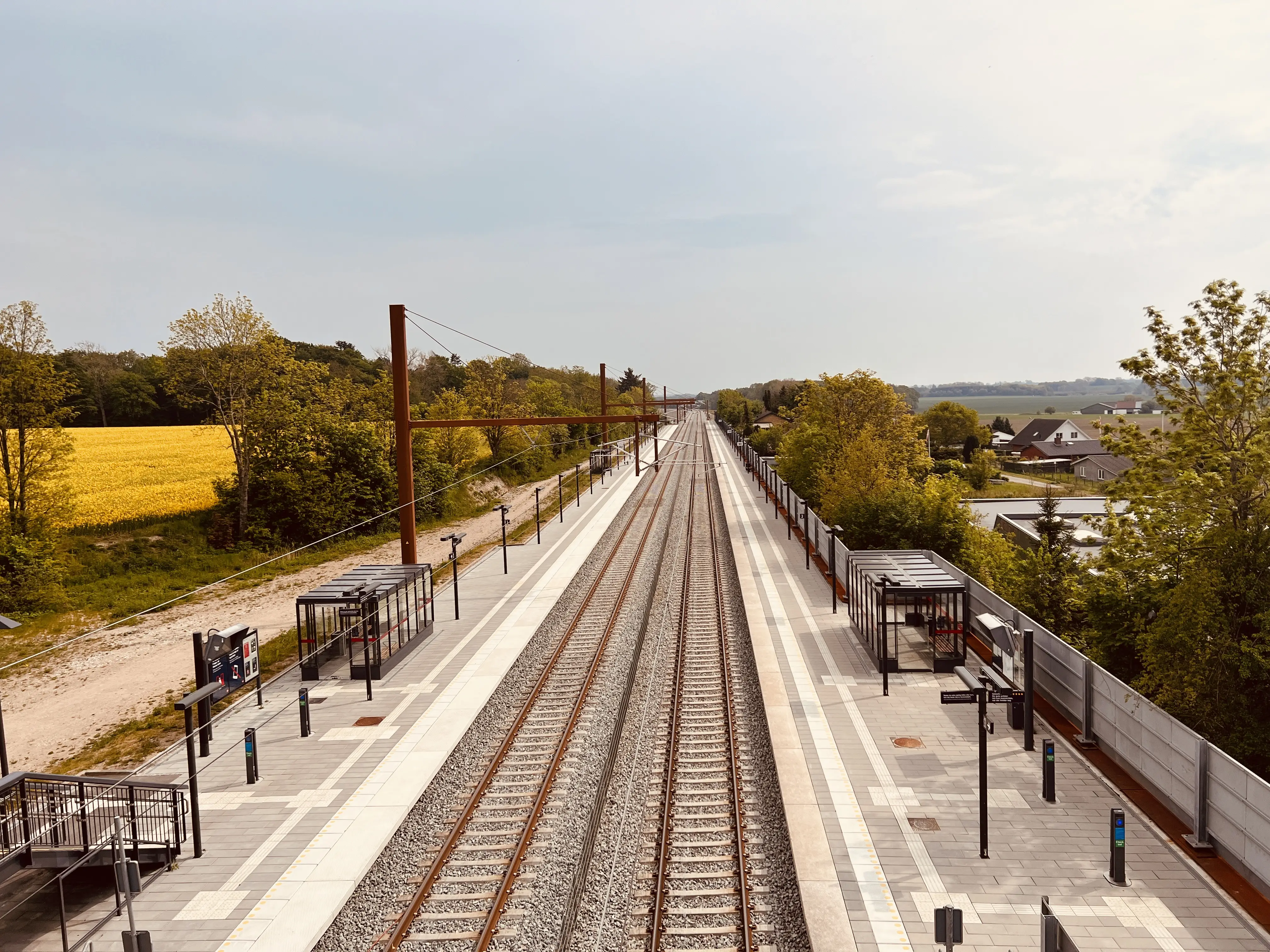 Billede af Glumsø Trinbræts ind og udkørsel.