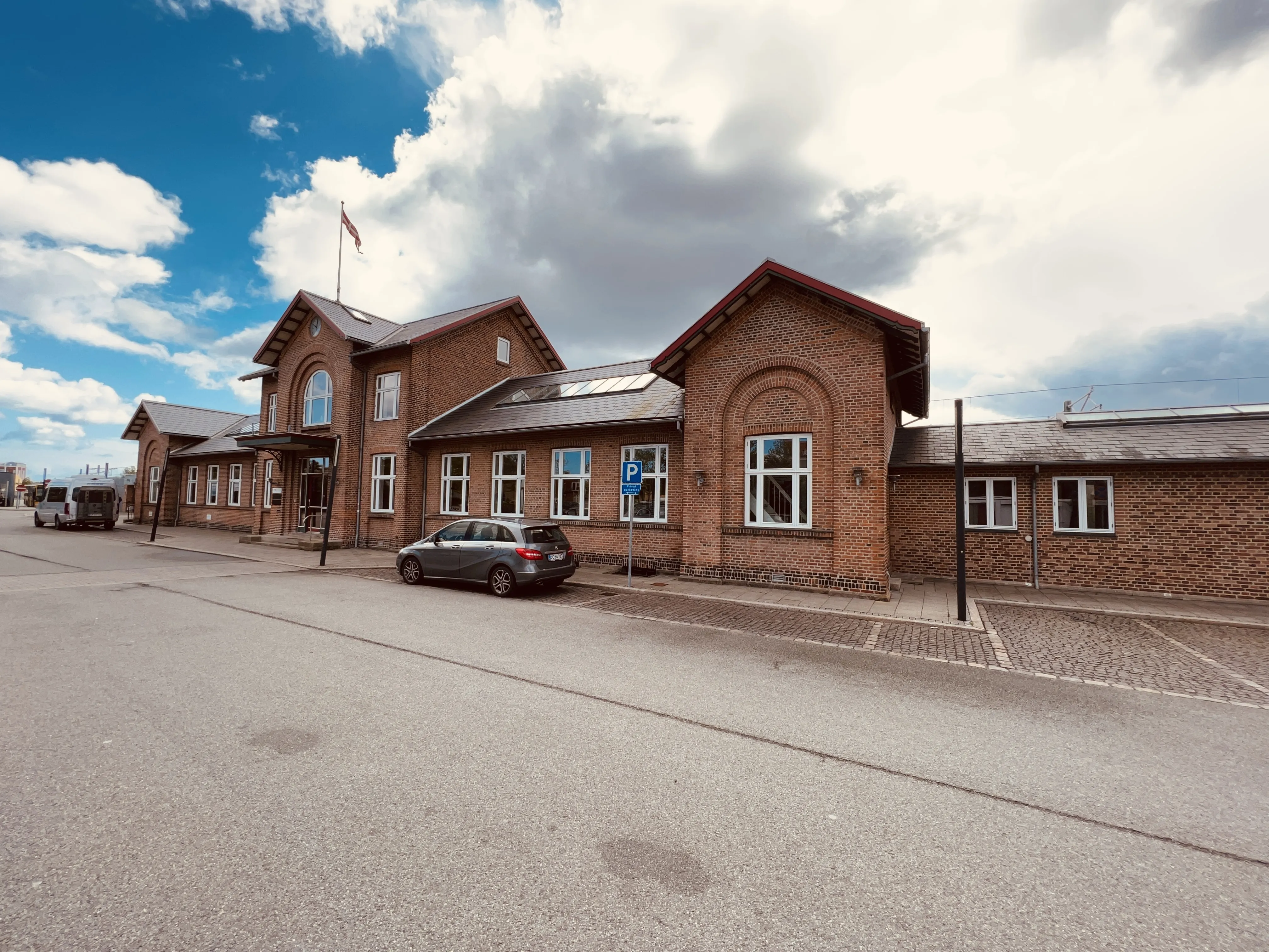 Billede af Grenaa Letbanestation. Billede af Grenaa Letbanestation.