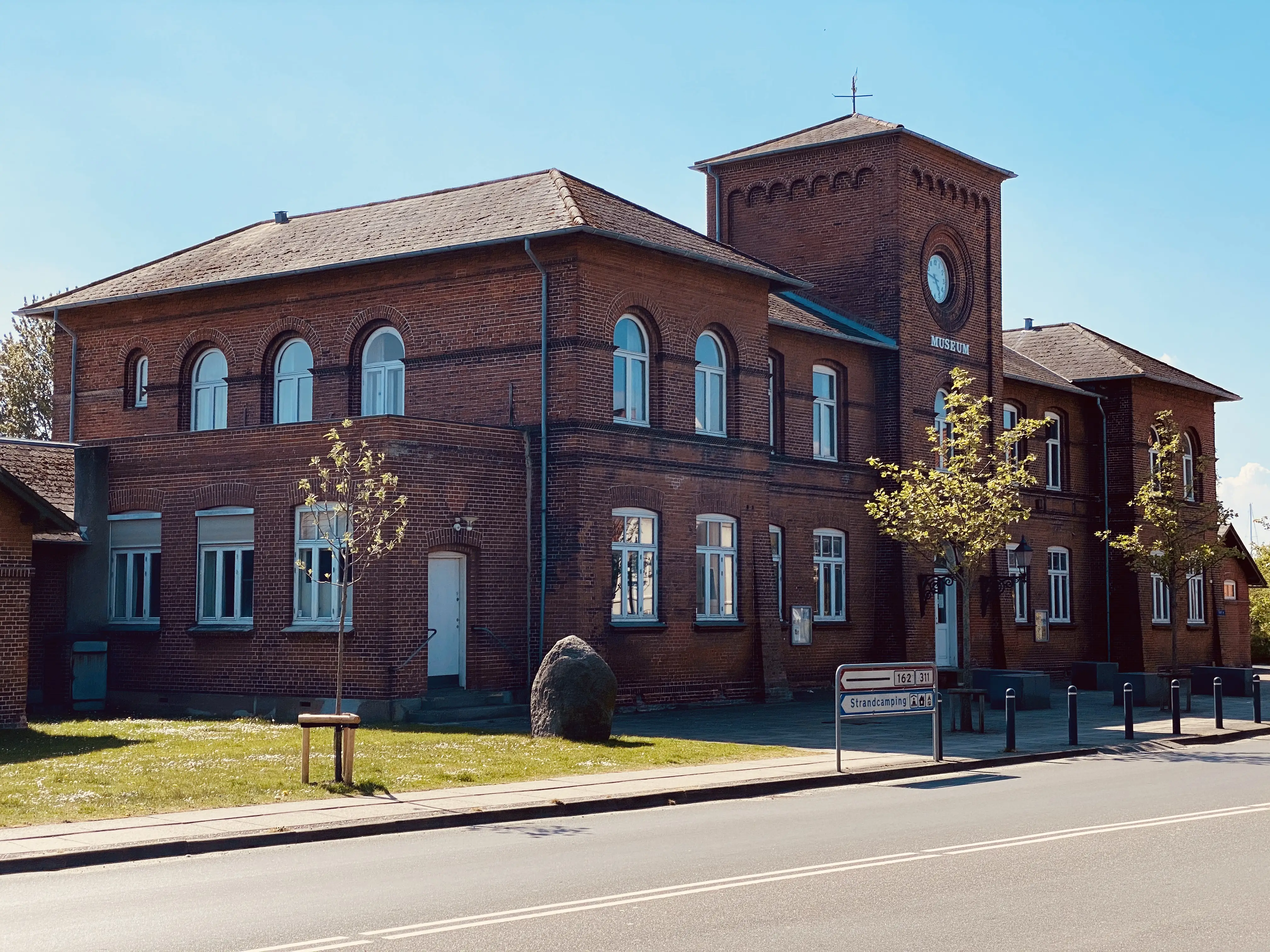 Billede af Bogense Station. Billede af Bogense Station.