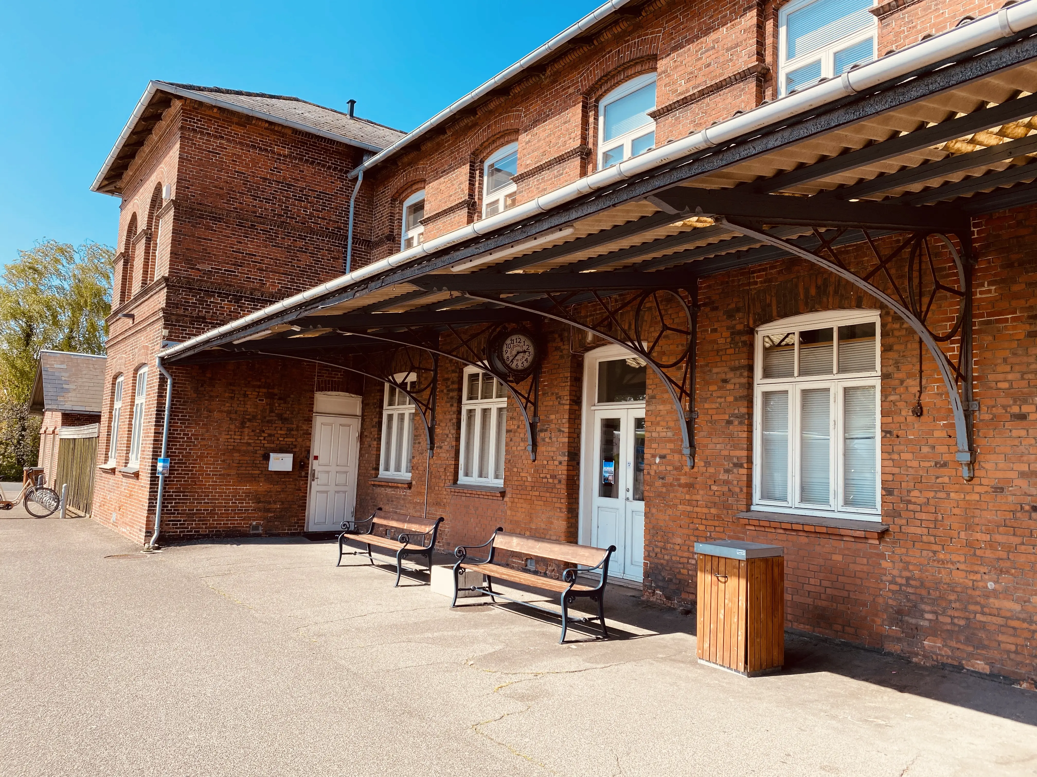 Billede af Bogense Station. Billede af Bogense Station.