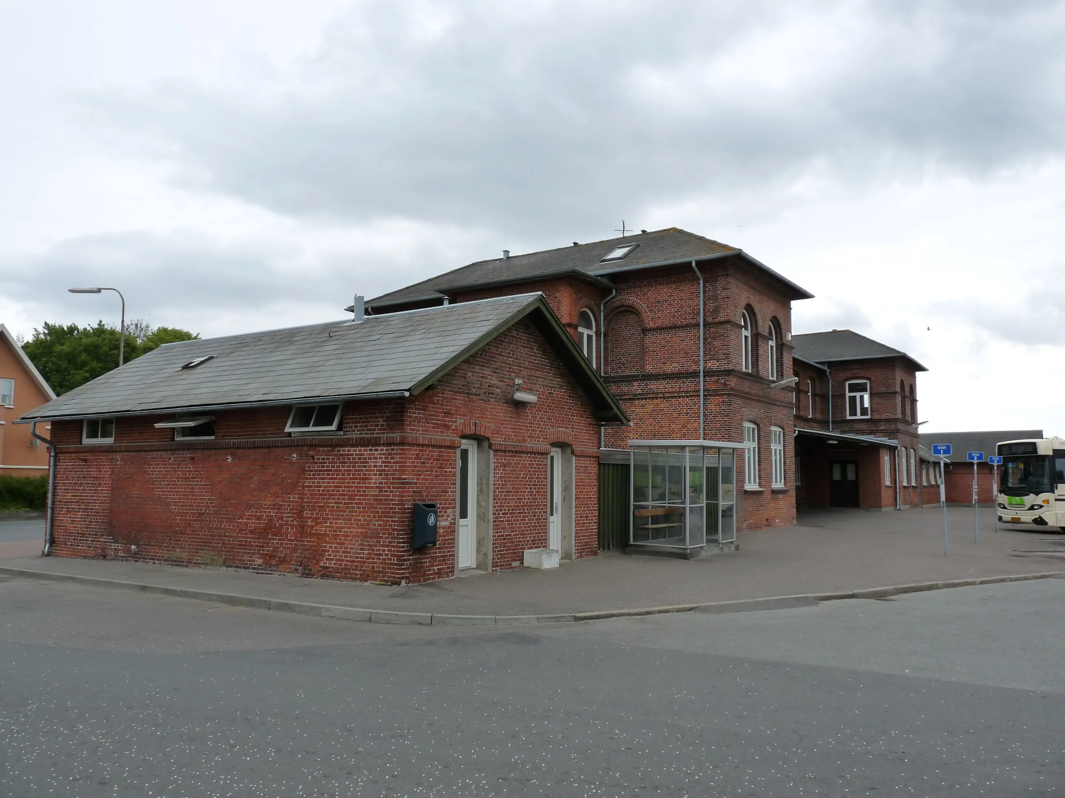 Billede af Bogense Station. Billede af Bogense Station.
