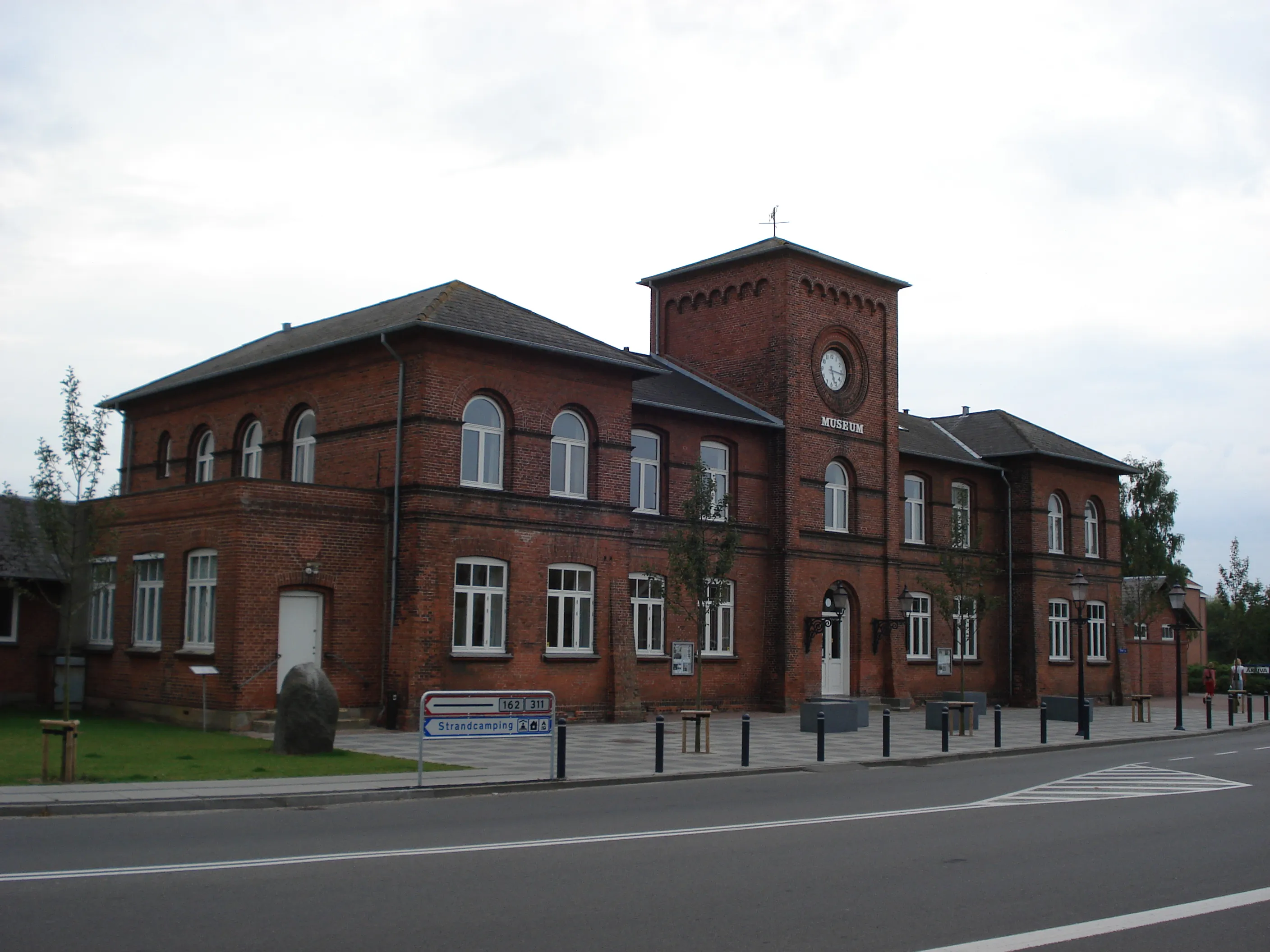 Billede af Bogense Station. Billede af Bogense Station.