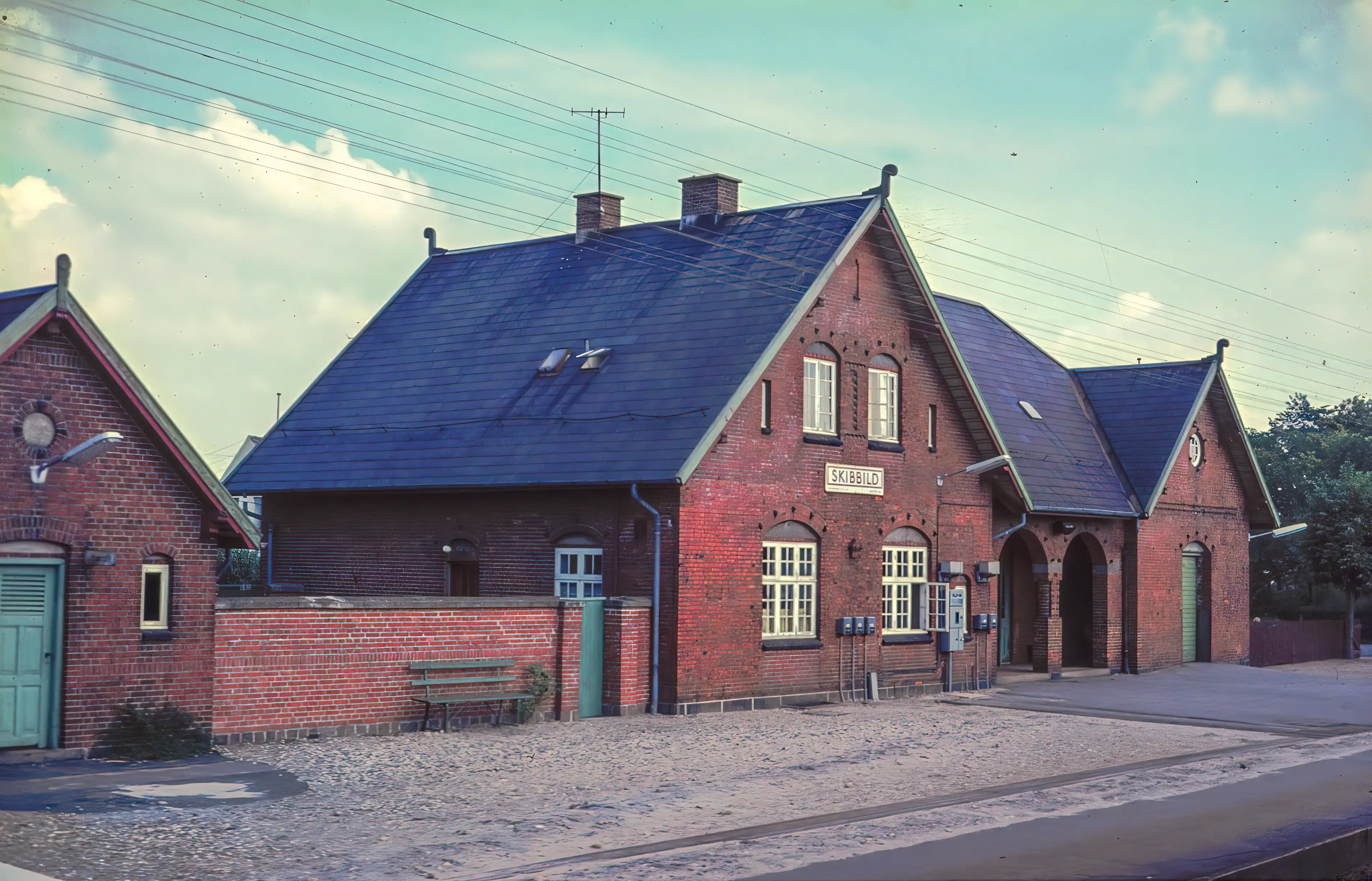 Billede af Skibbild Station. Billede af Skibbild Station.