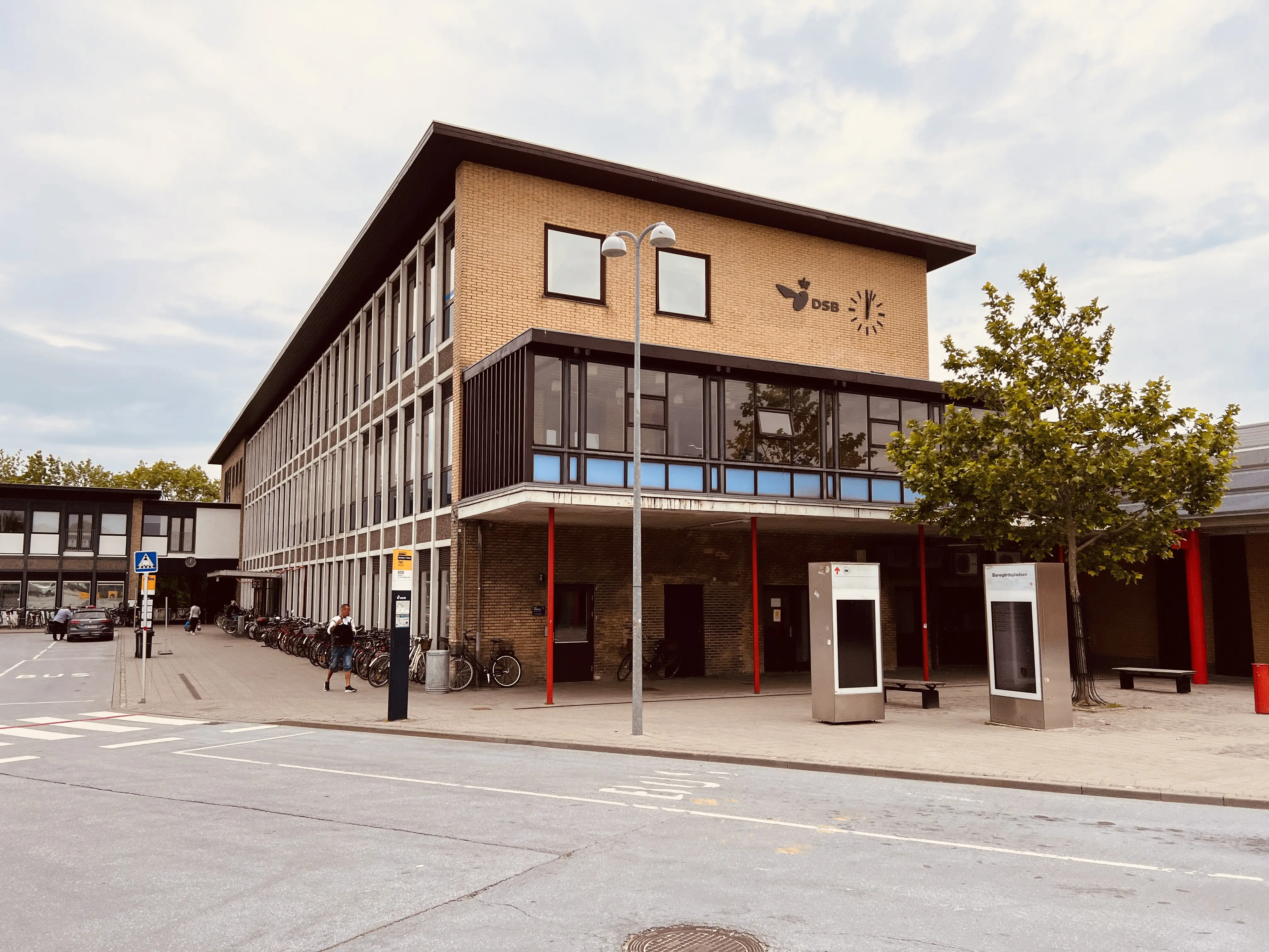 Billede af Nykøbing Falster Station. Billede af Nykøbing Falster Station.