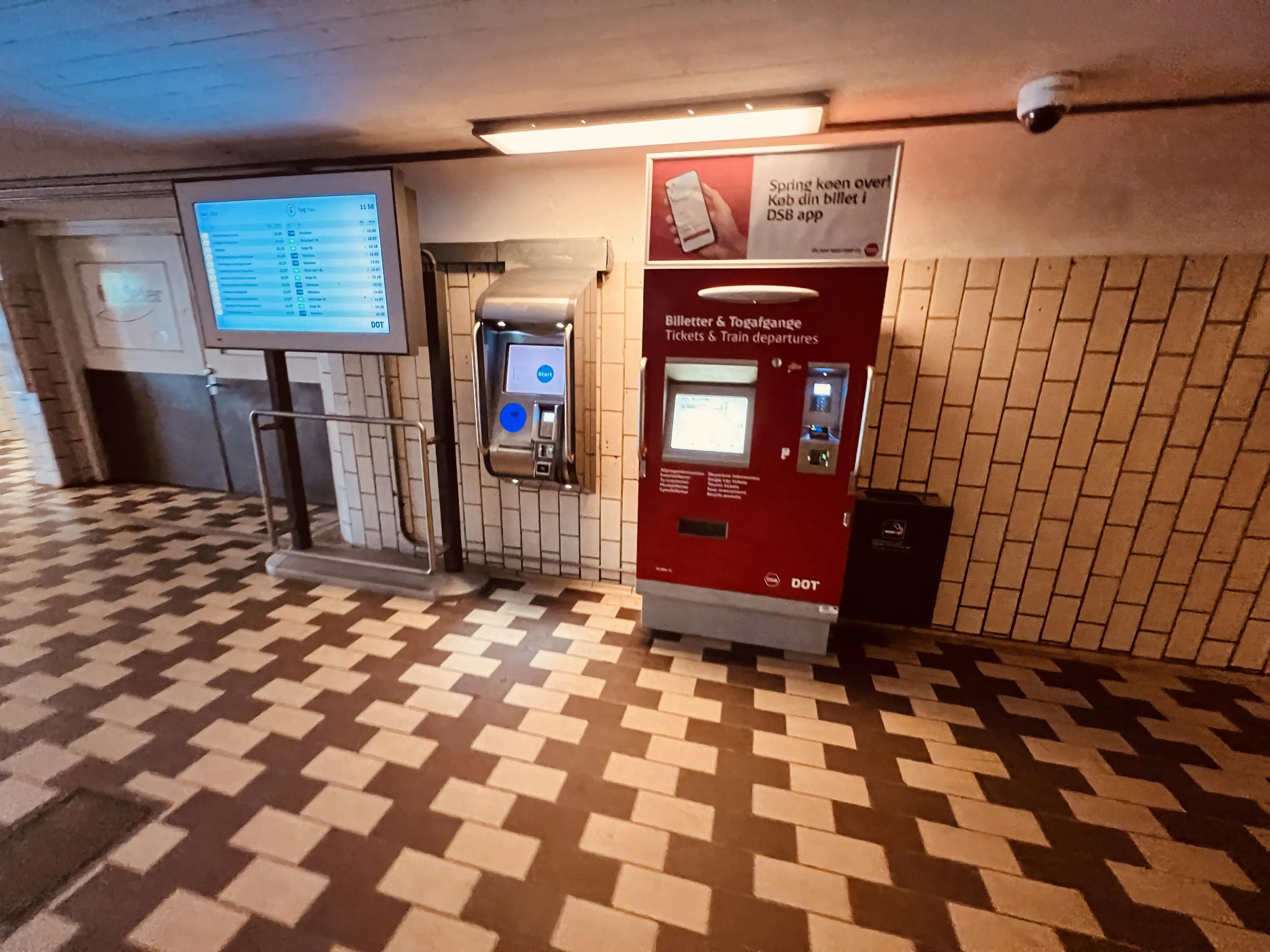 Billede af Nykøbing Falster Station. Billede af Nykøbing Falster Station.