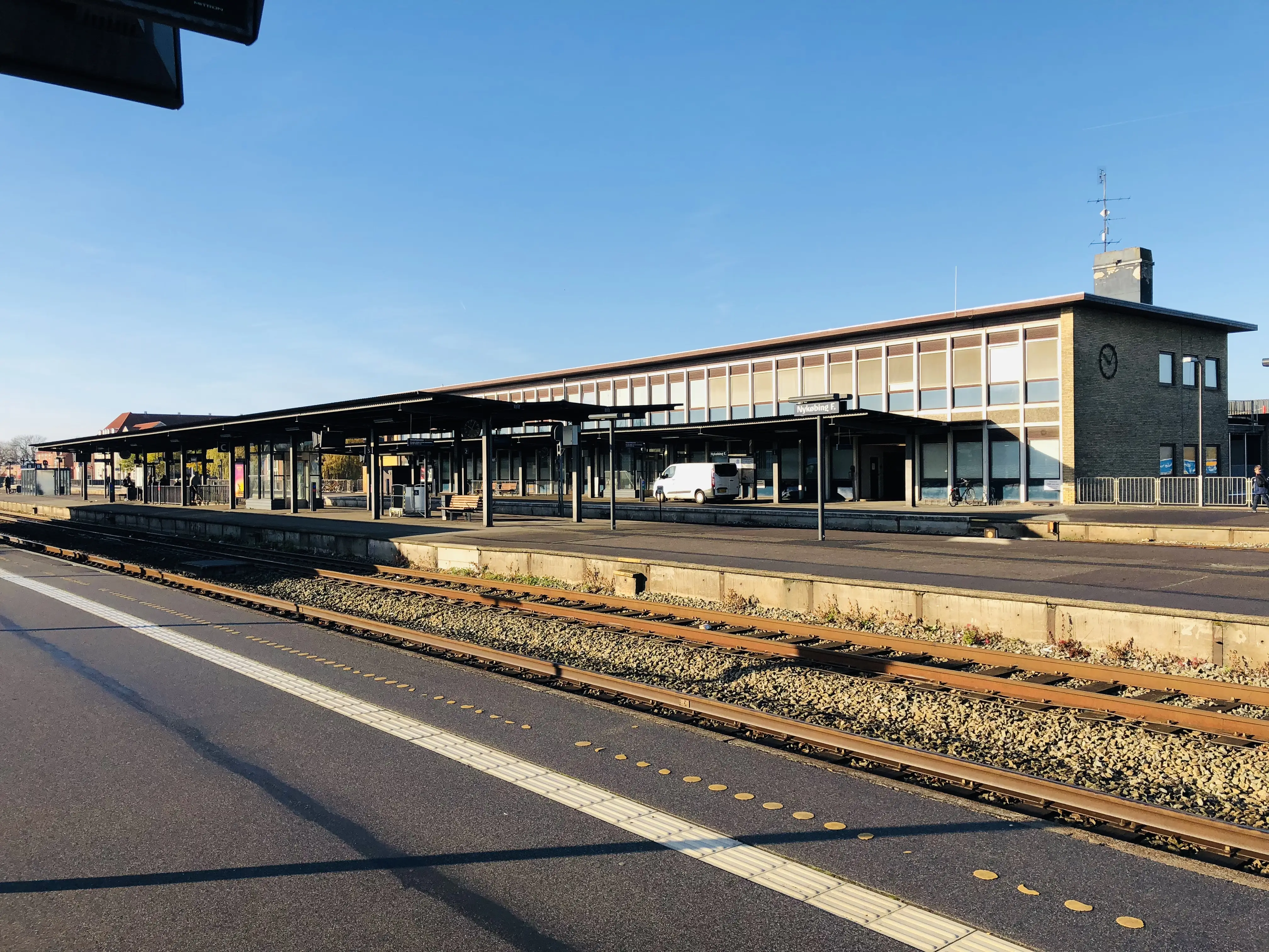 Billede af Nykøbing Falster Station. Billede af Nykøbing Falster Station.