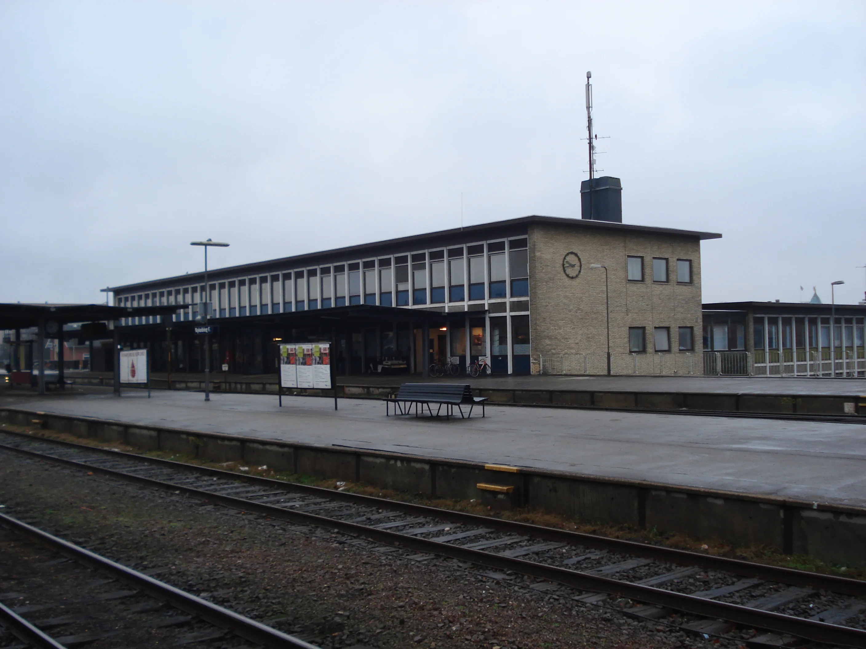 Billede af Nykøbing Falster Station. Billede af Nykøbing Falster Station.