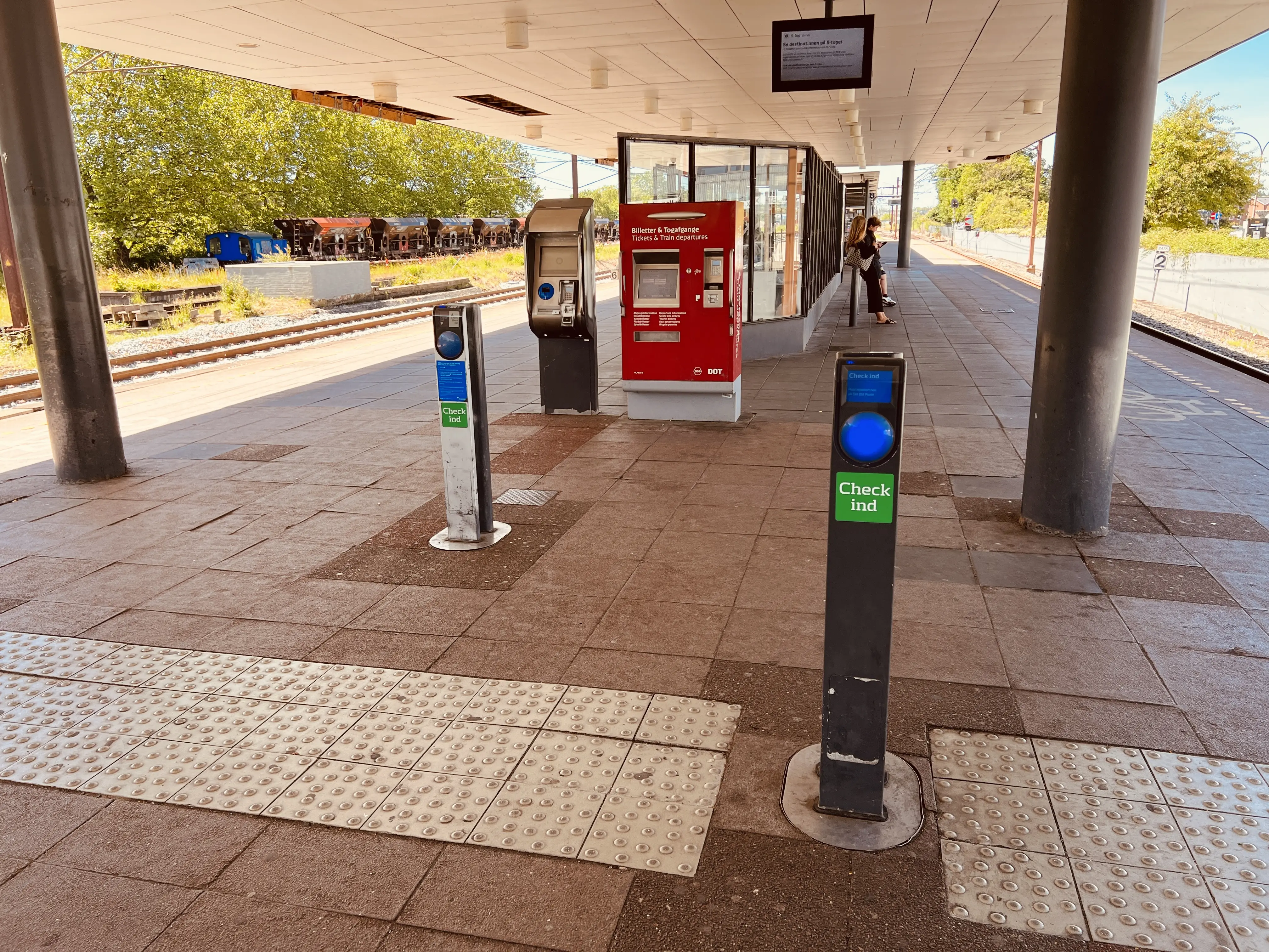 Billede af Taastrup S-togstrinbræt. Billede af Taastrup S-togstrinbræt.