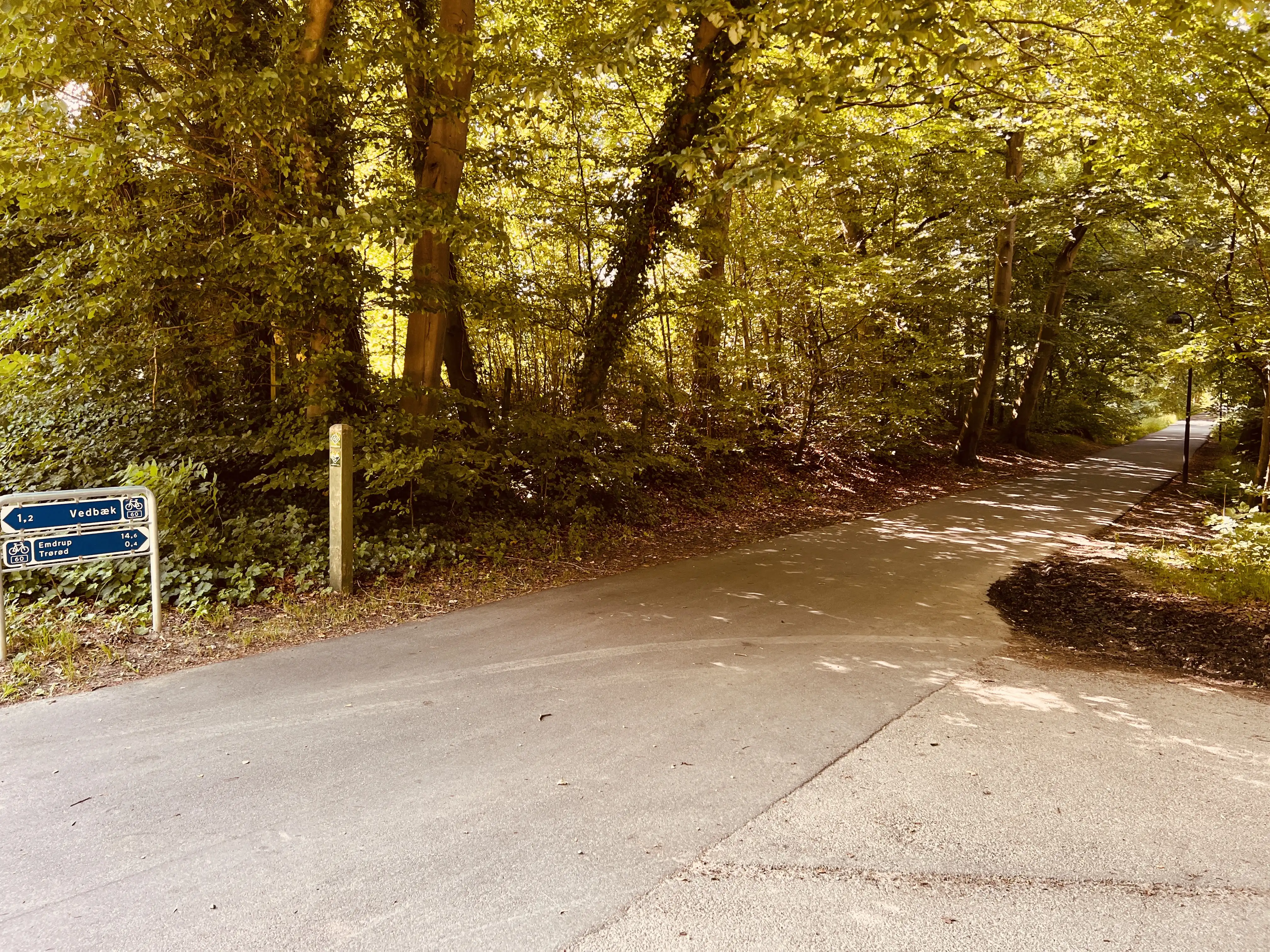 Billede af Frydenlund Holdeplads - Holdeplads er nedrevet, men Frydenlund Holdeplads har ligget her.