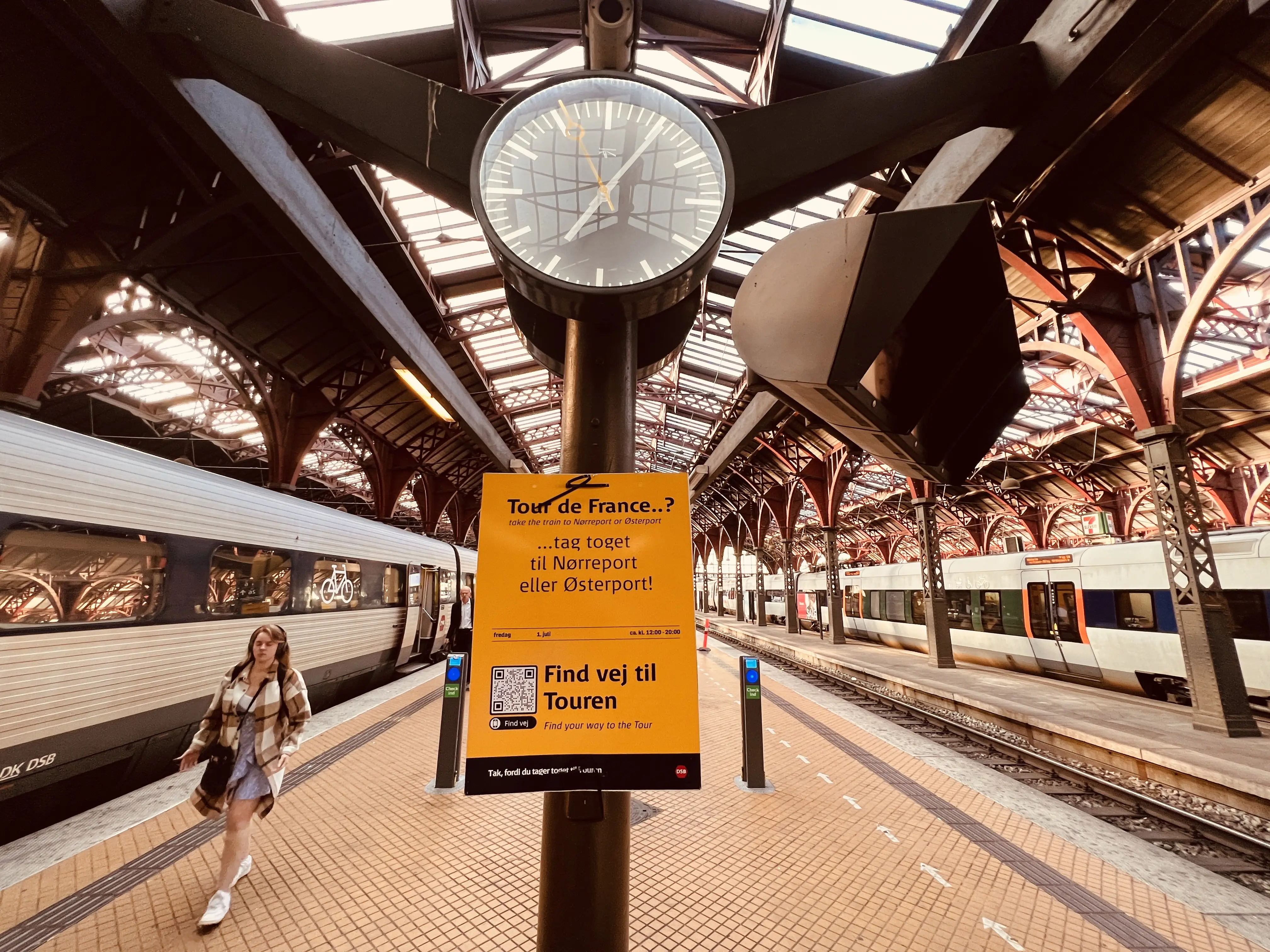 Billede af København Hovedbanegård, som er klar til Tour De France. Billede af København Hovedbanegård, som er klar til Tour De France.