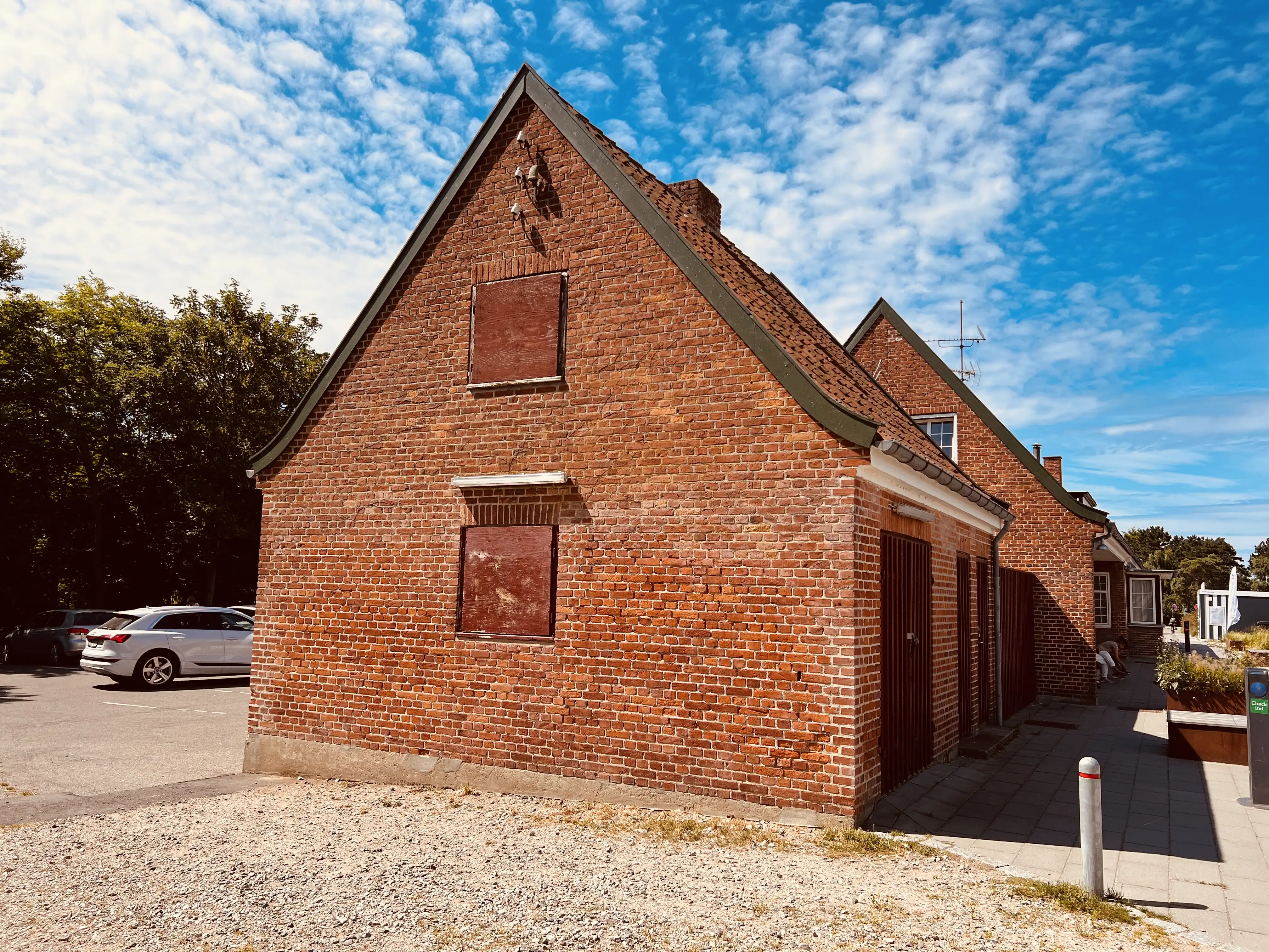 Billede af Tisvildeleje Stations retirade. Billede af Tisvildeleje Stations retirade.