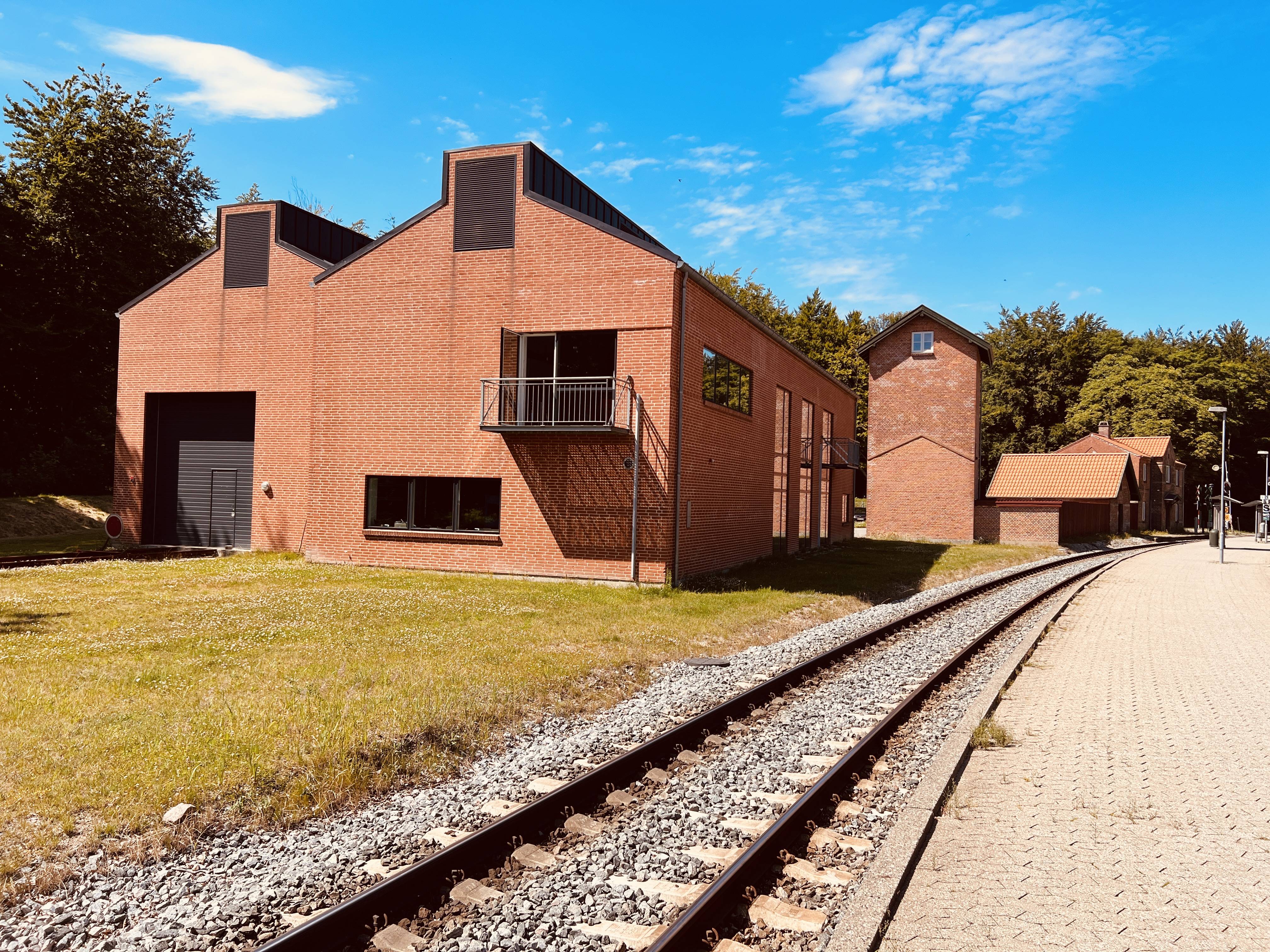 Billede af Lokaltogs nye banearbejderbygning ved Kagerup Station.