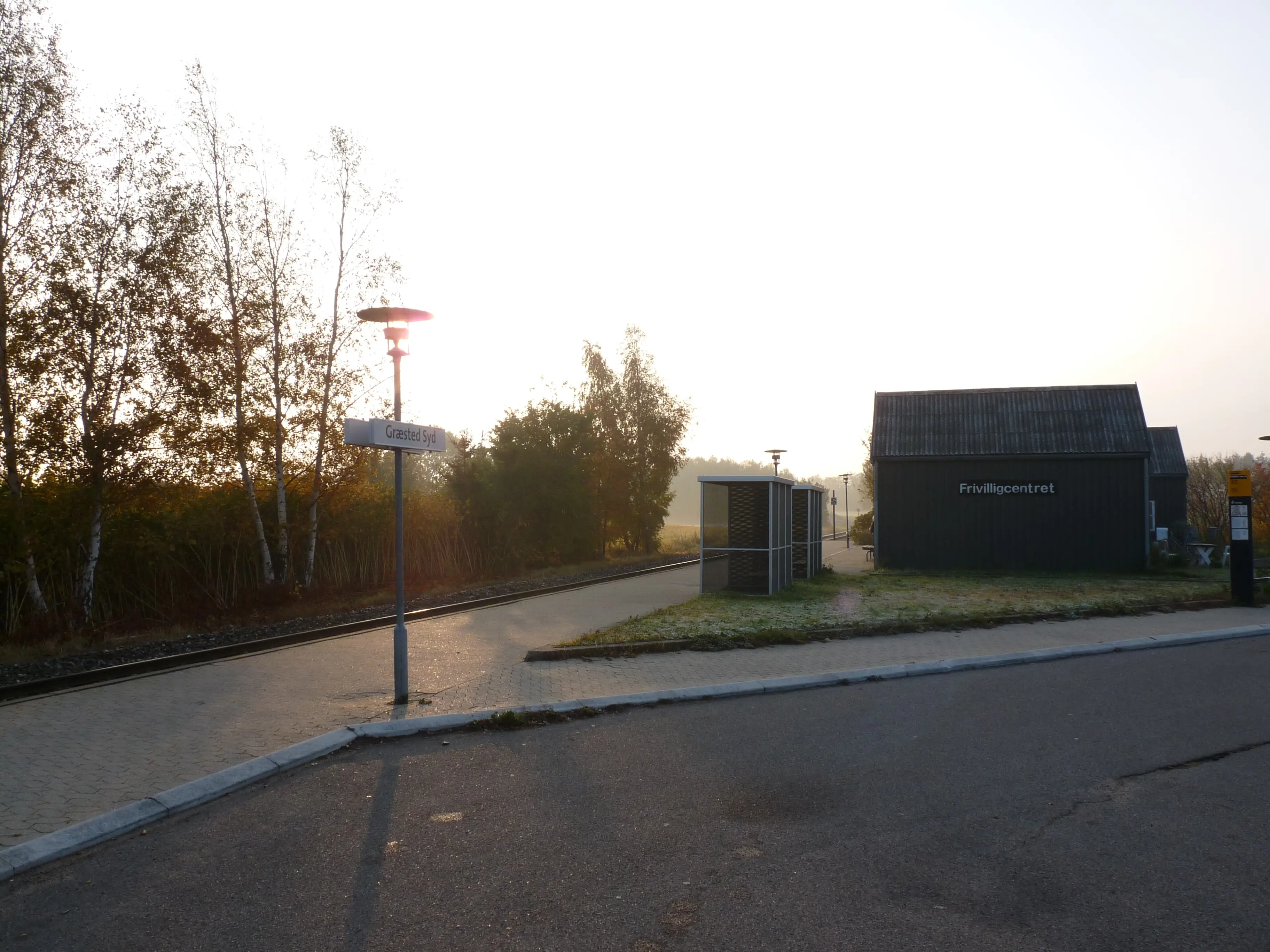 Billede af Græsted Syd Billetsalgssted. Billede af Græsted Syd Billetsalgssted.