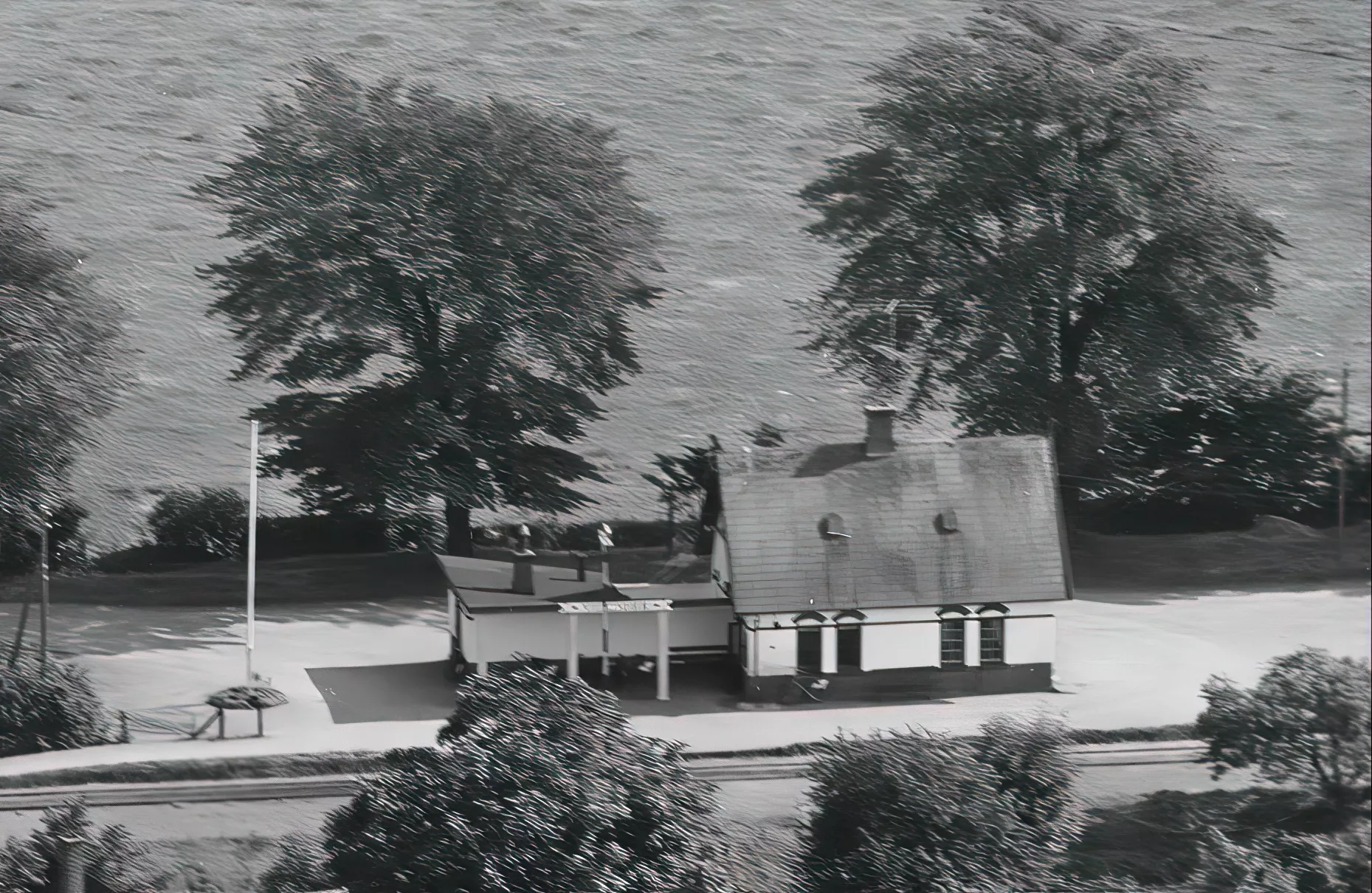 Billede af Viemose Station. Billede af Viemose Station.