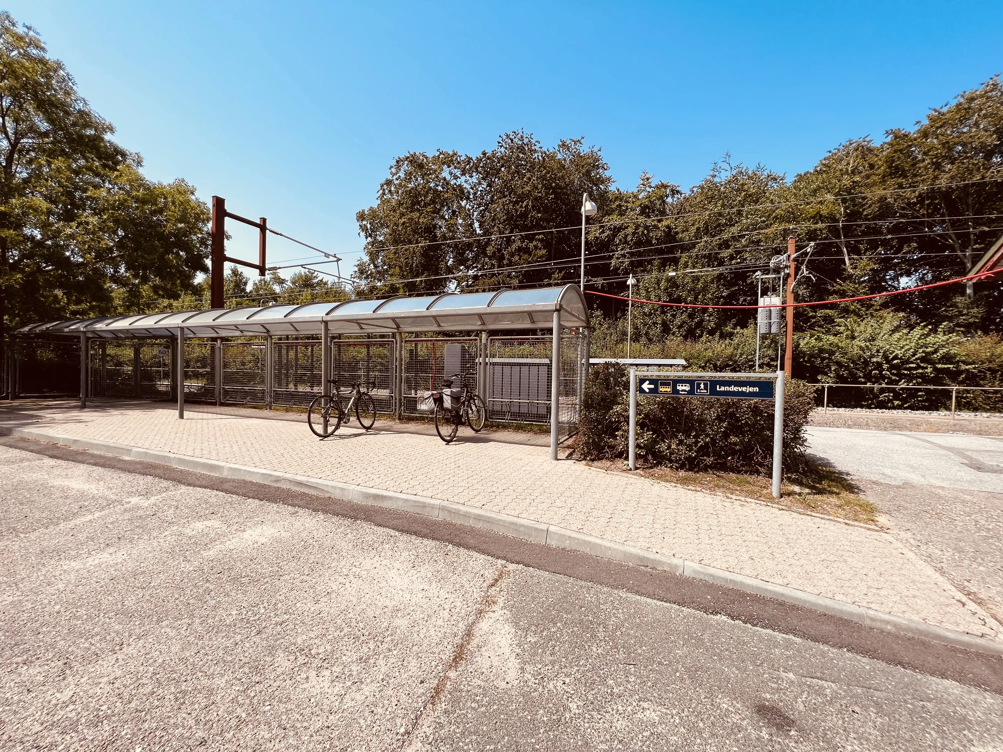 Billede af Holme-Olstrup Station. Billede af Holme-Olstrup Station.