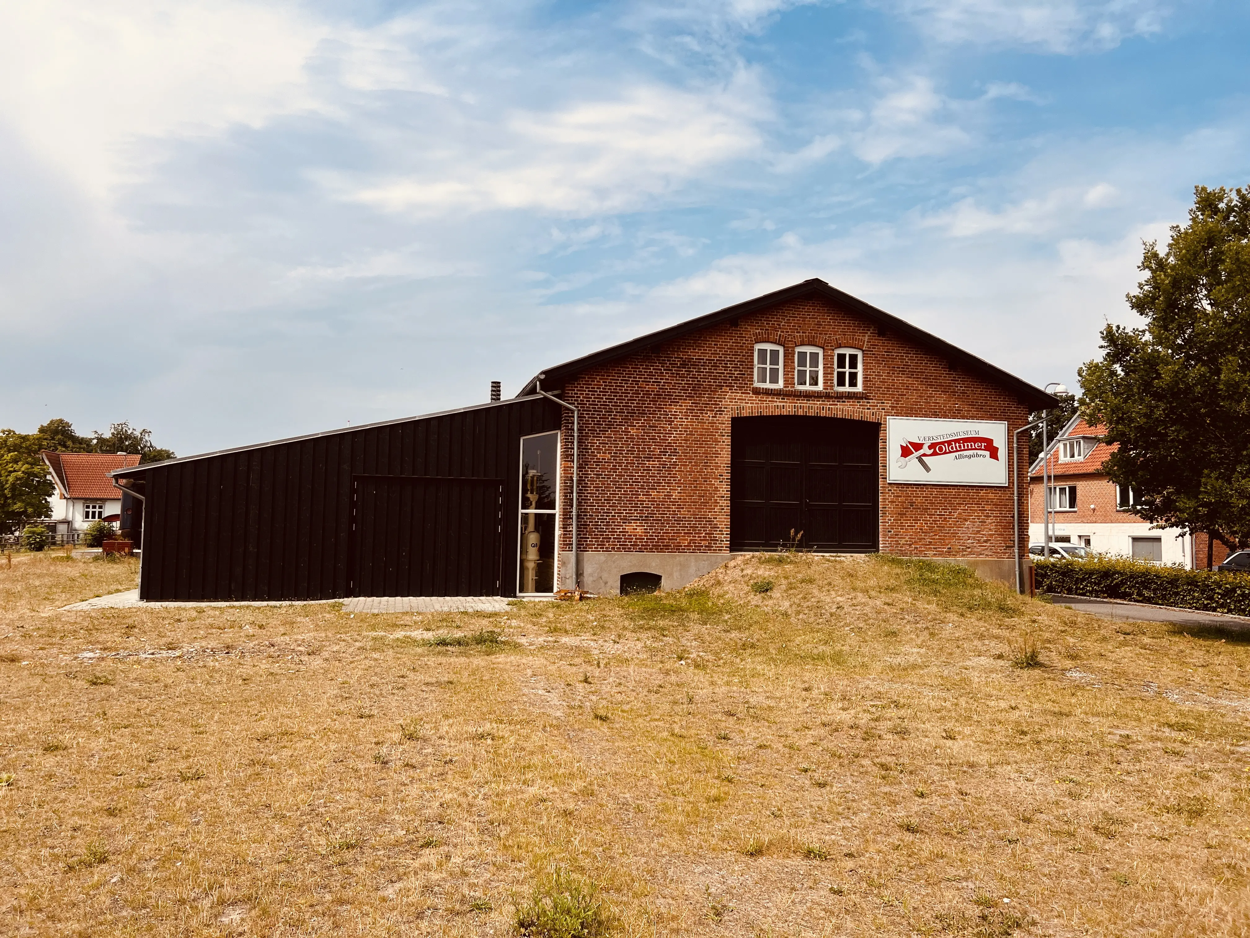 Billede af Allingåbro Stations varehus.