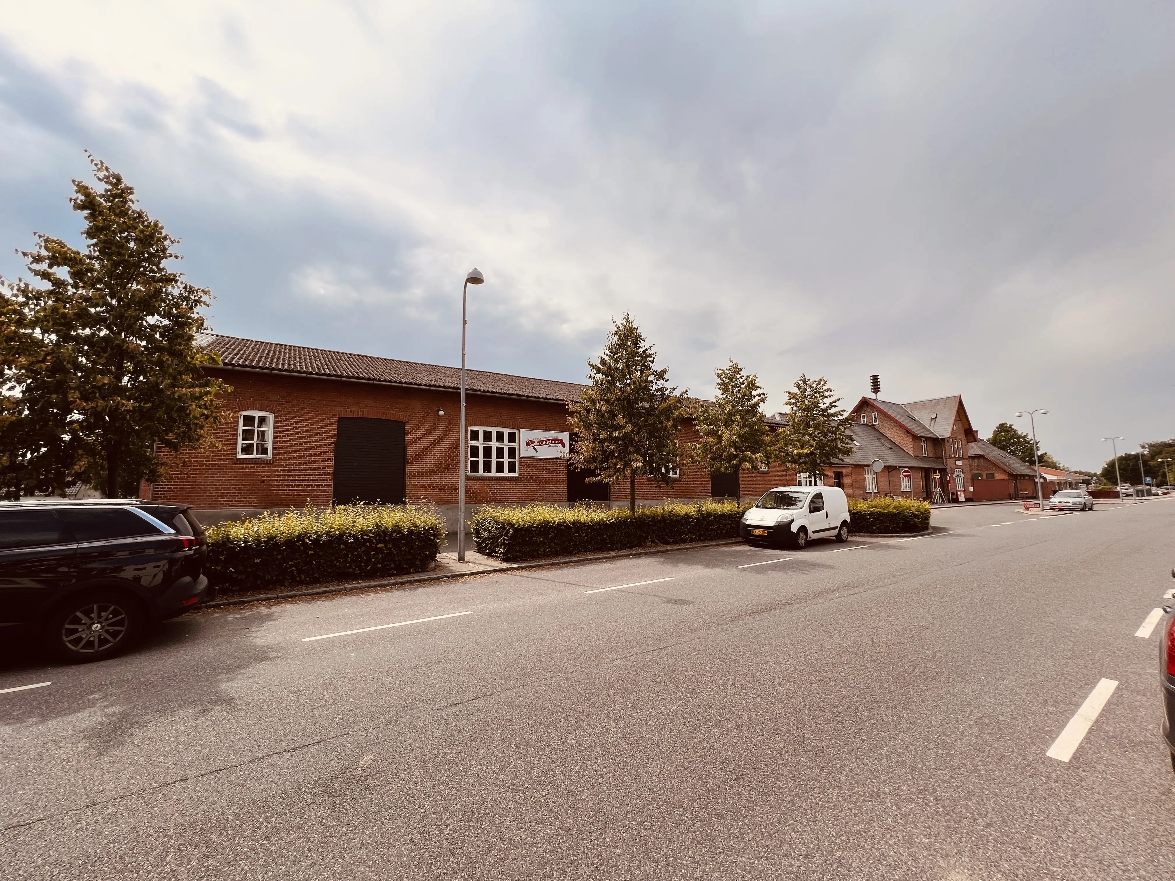 Billede af Allingåbro Stations varehus.