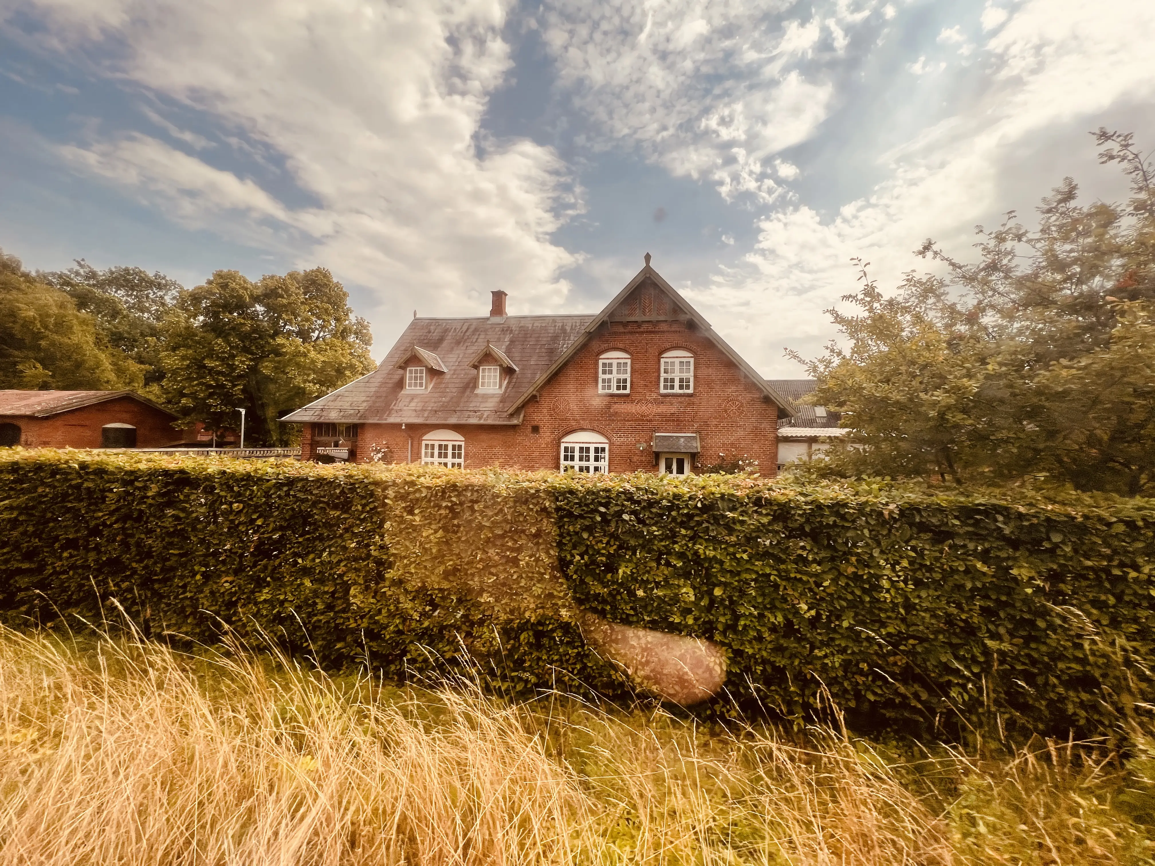 Billede af Vedde Station.