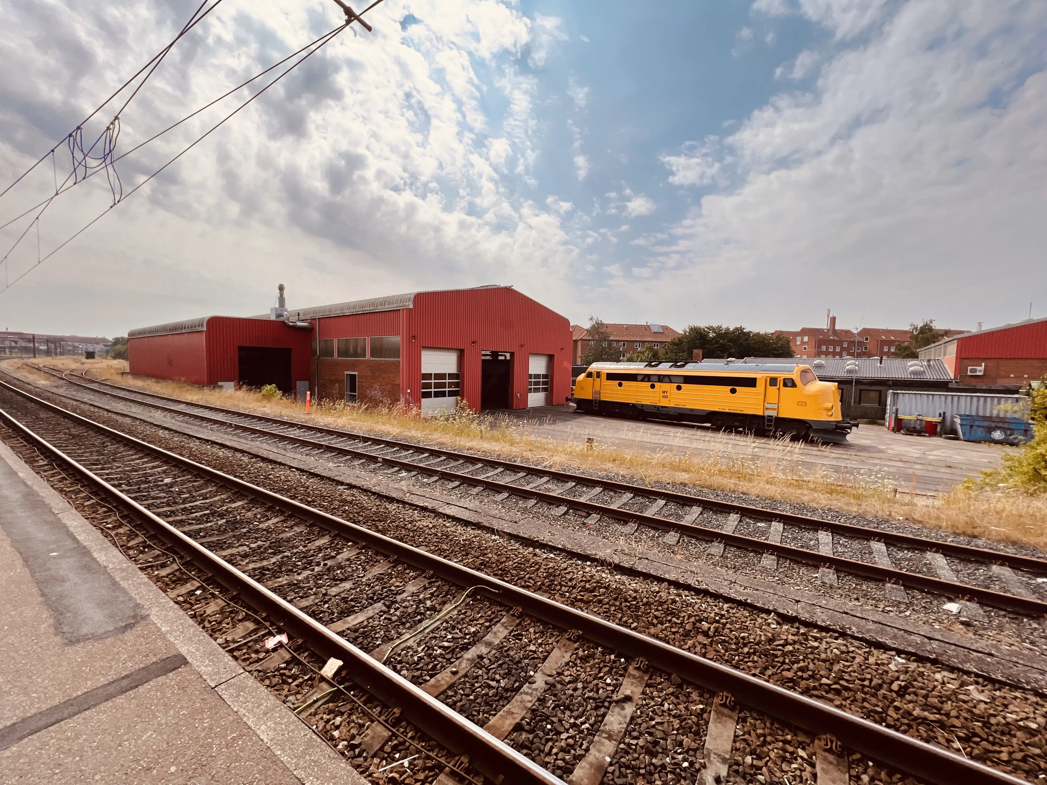 Billede af Lokaltogs remise ved Holbæk Station.