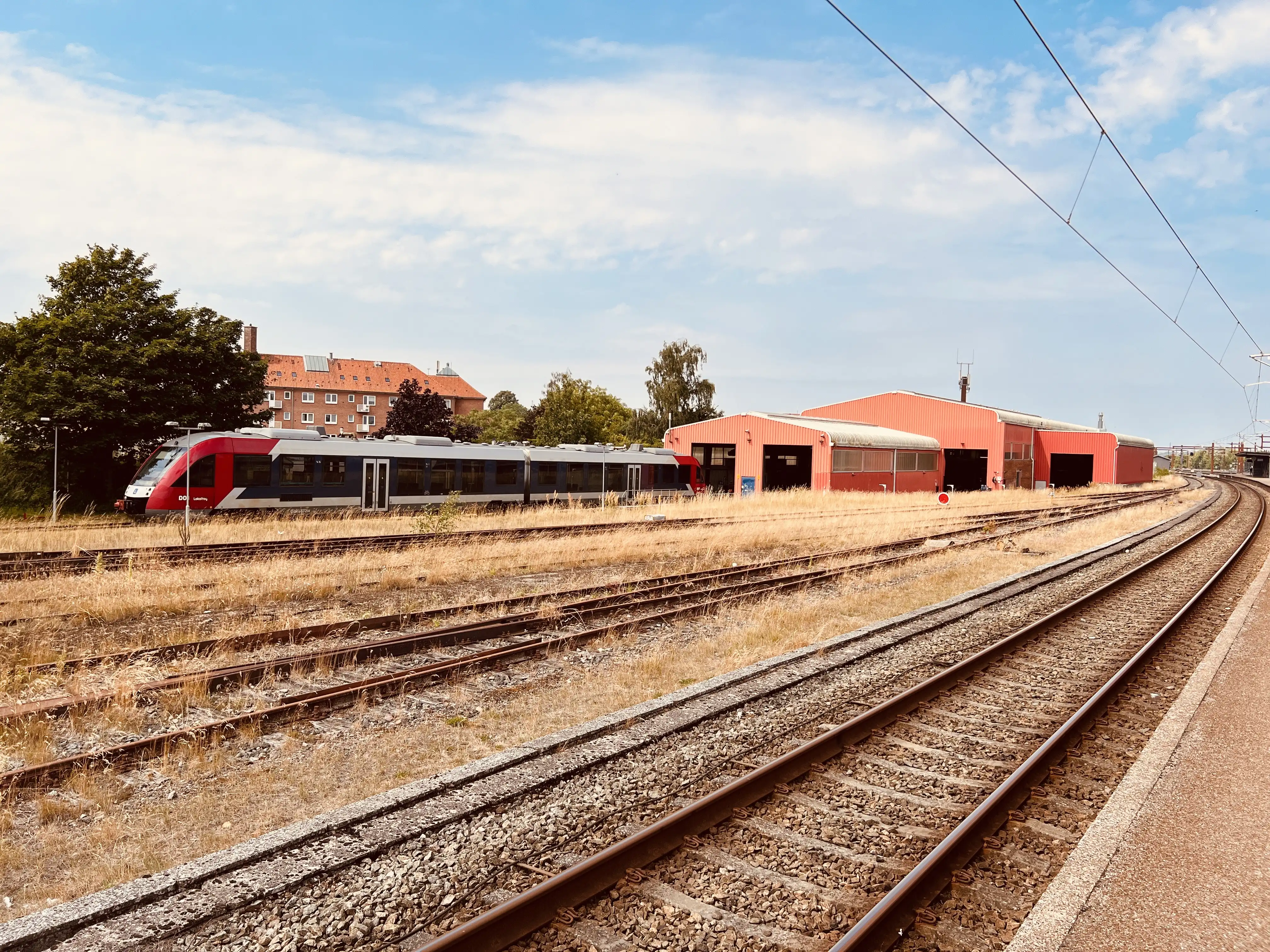 Billede af Lokaltogs remise ved Holbæk Station.