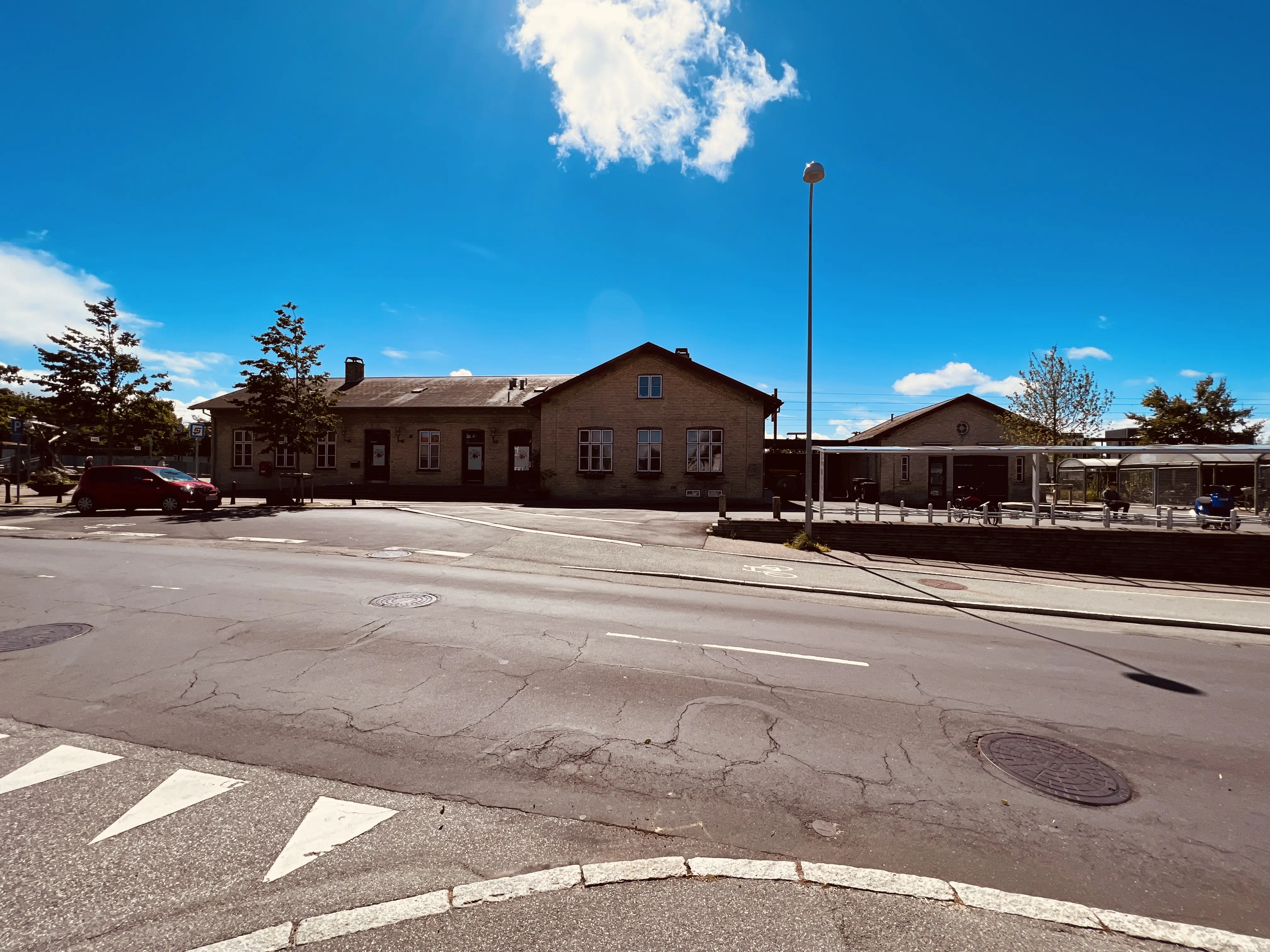 Billede af Hvalsø Station. Billede af Hvalsø Station.