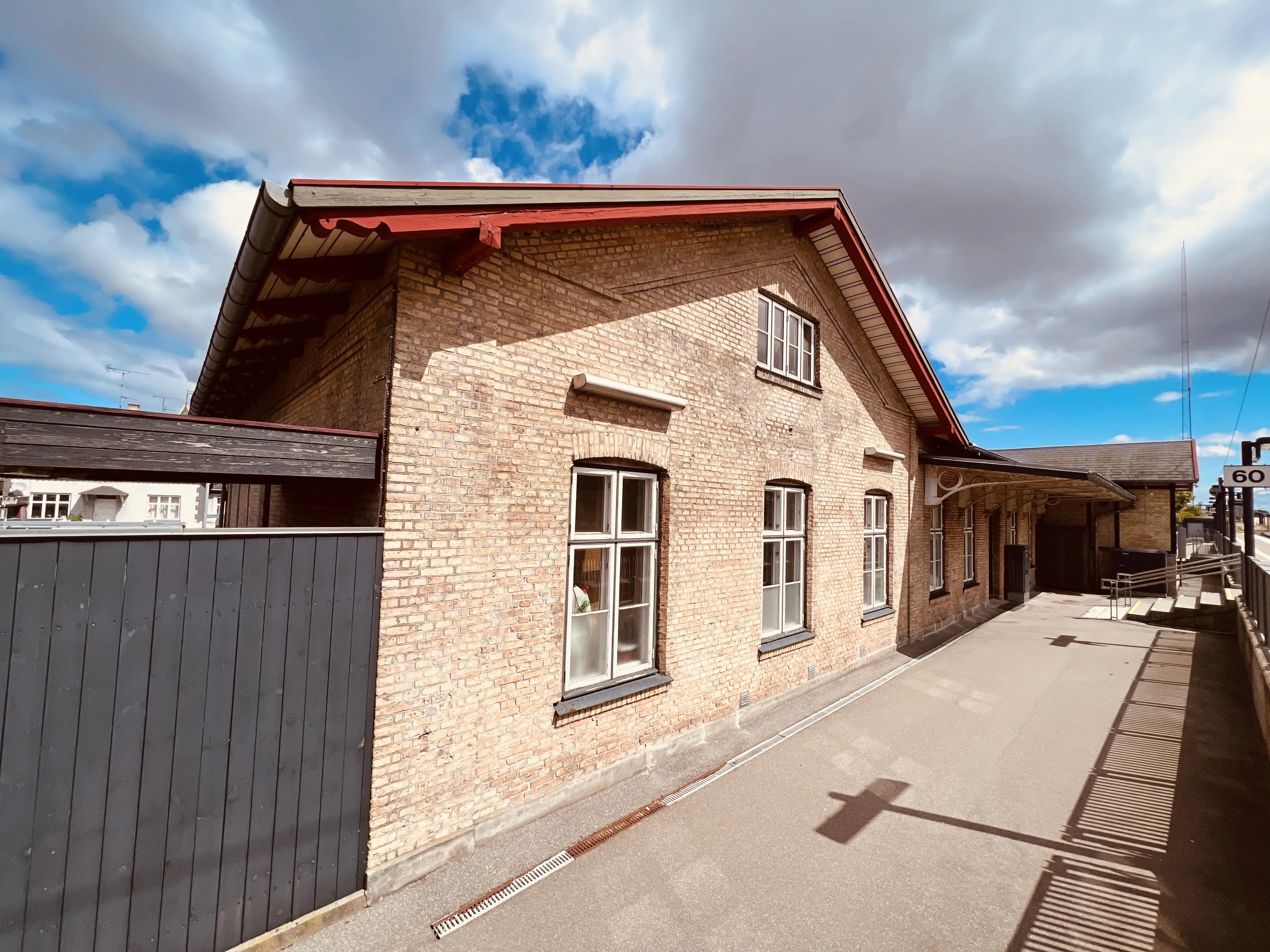 Billede af Hvalsø Station. Billede af Hvalsø Station.