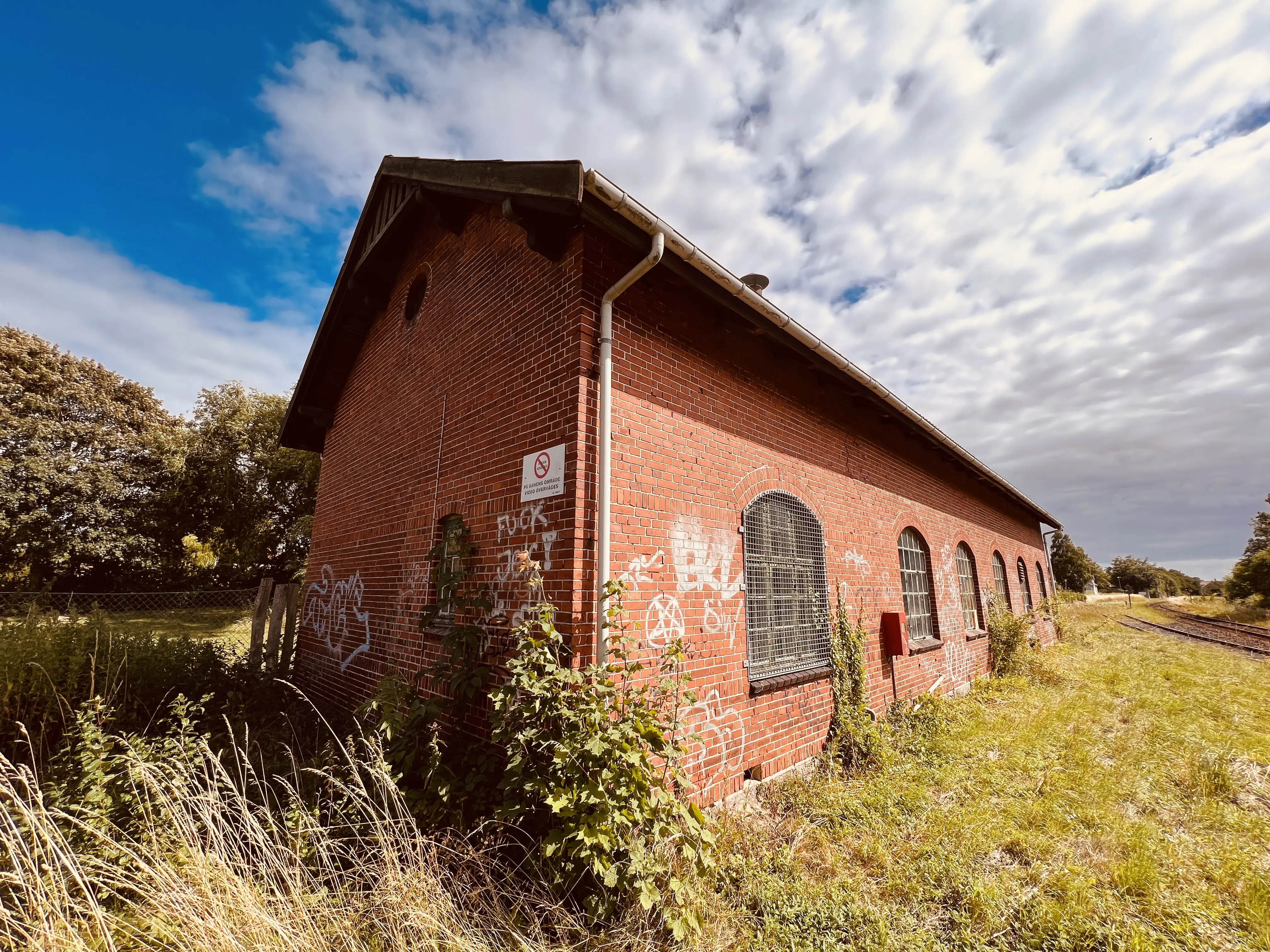 Billede af Høng Stations remise.