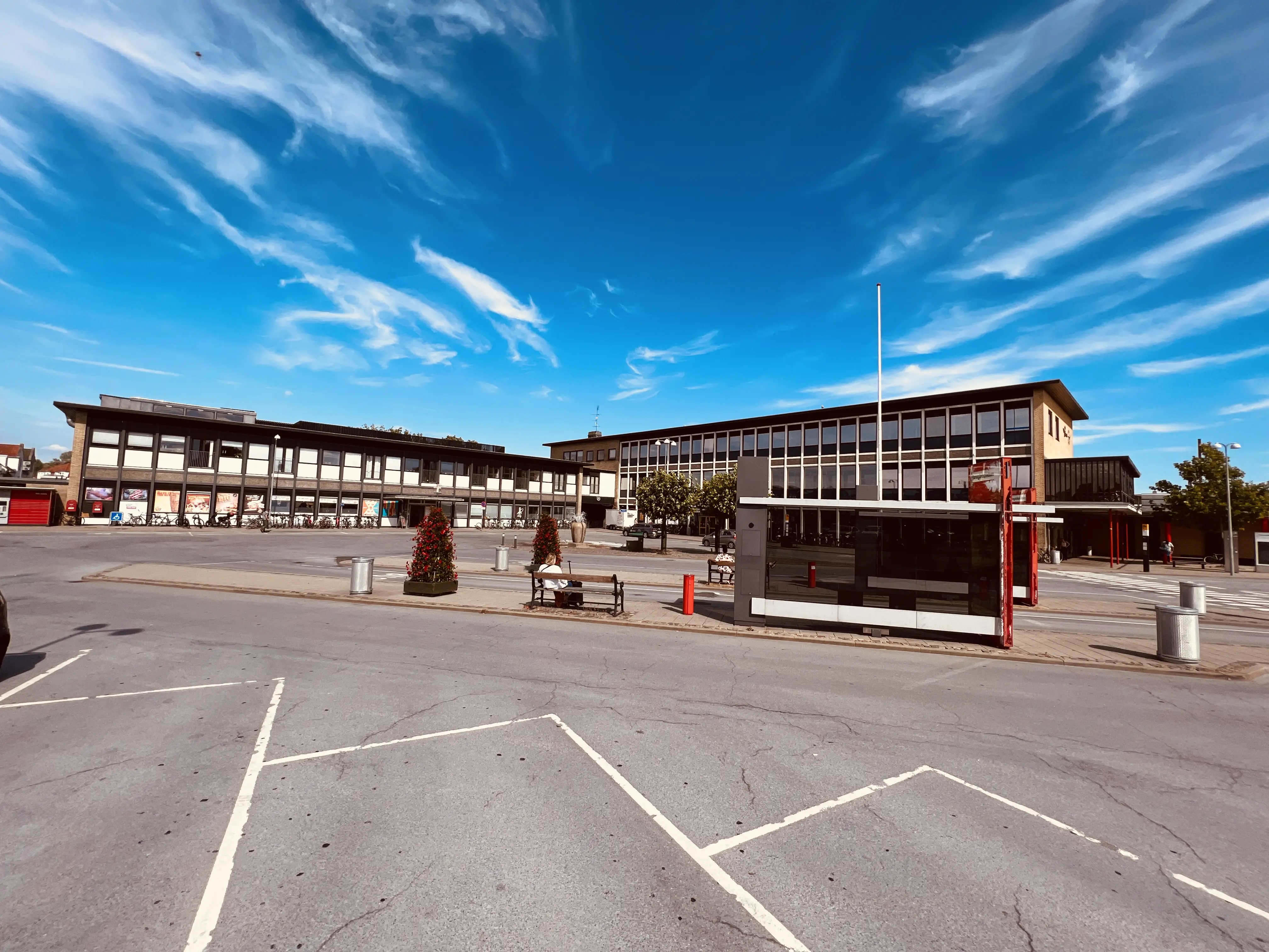 Billede af Nykøbing Falster Station. Billede af Nykøbing Falster Station.