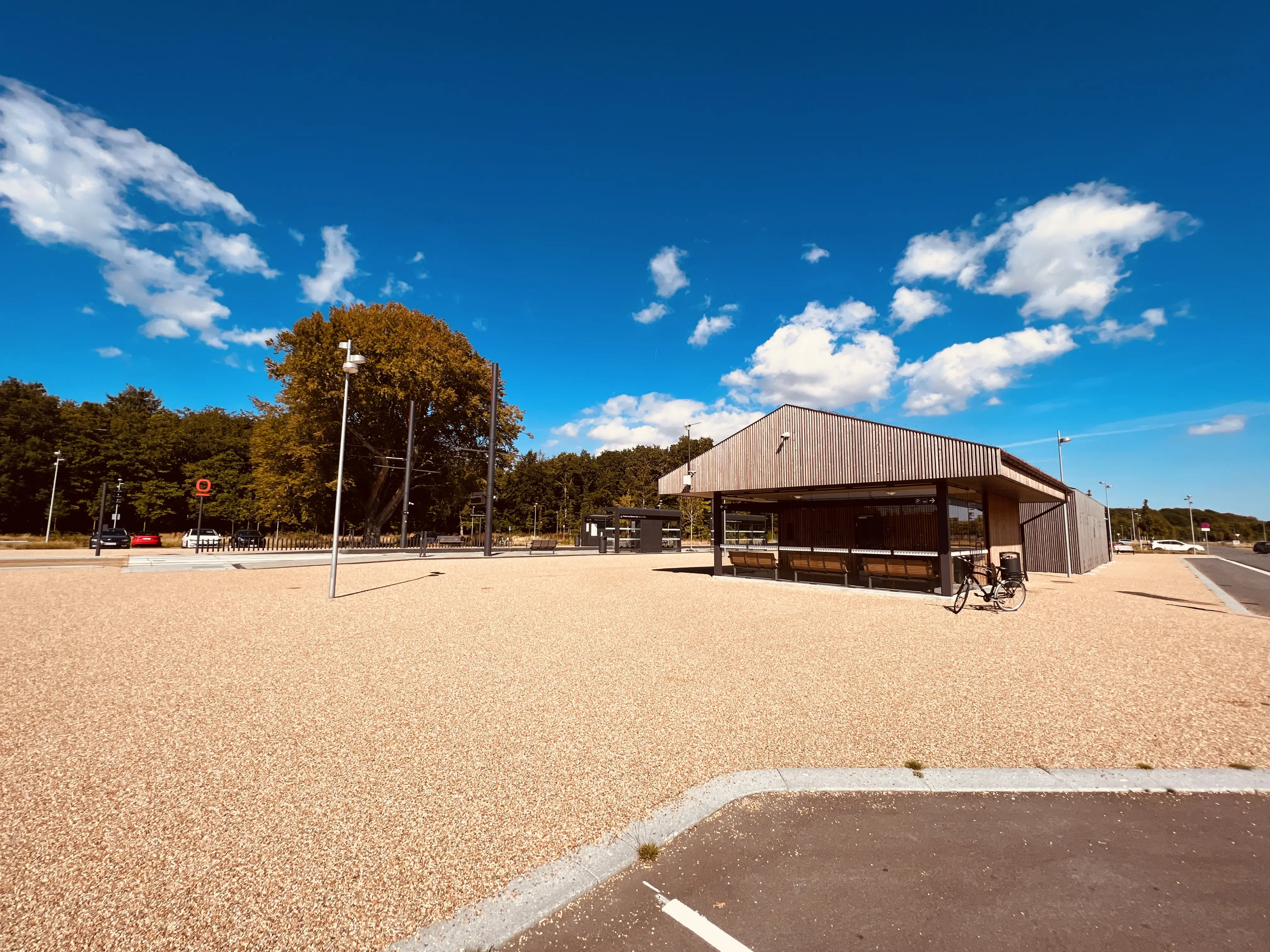 Billede af Parkering Odense Syd Letbanestation. Billede af Parkering Odense Syd Letbanestation.