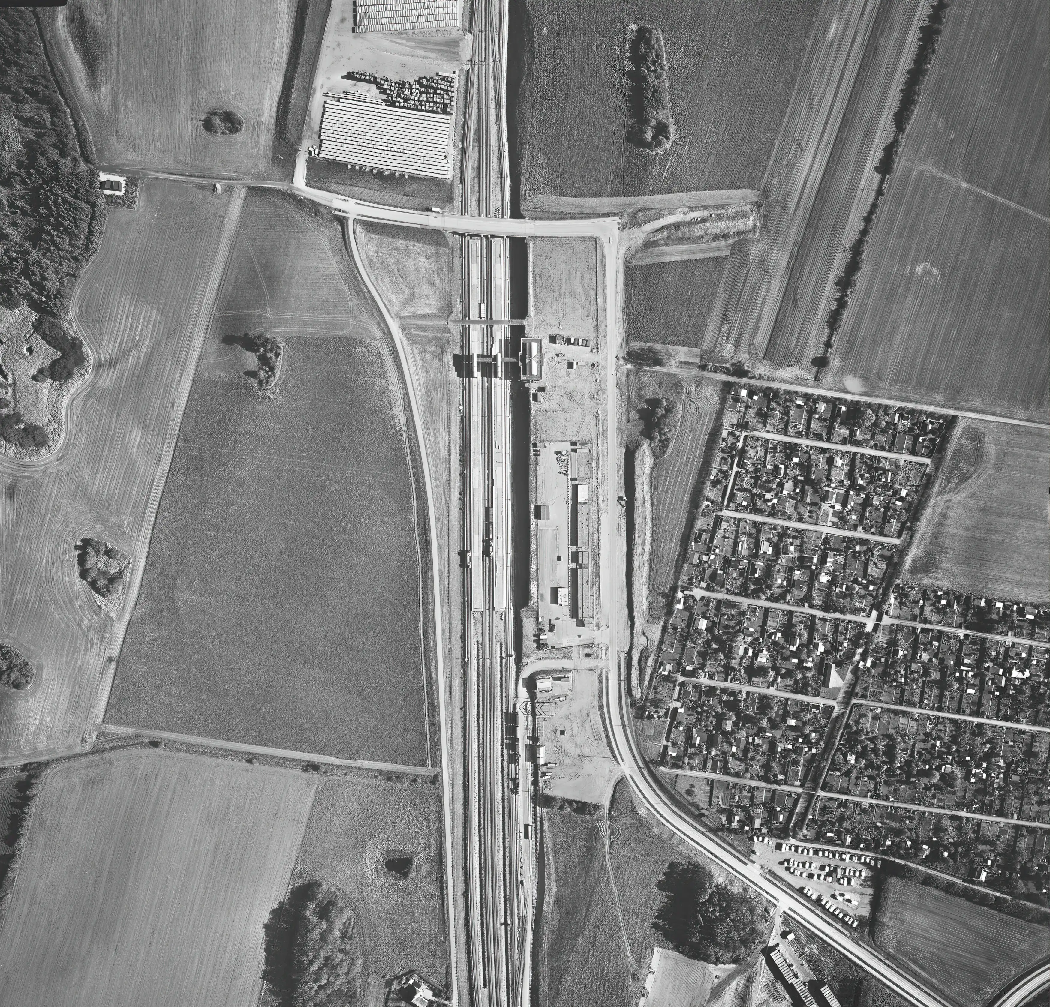 Billede af Korsør Station under opførsel. Billede af Korsør Station under opførsel.