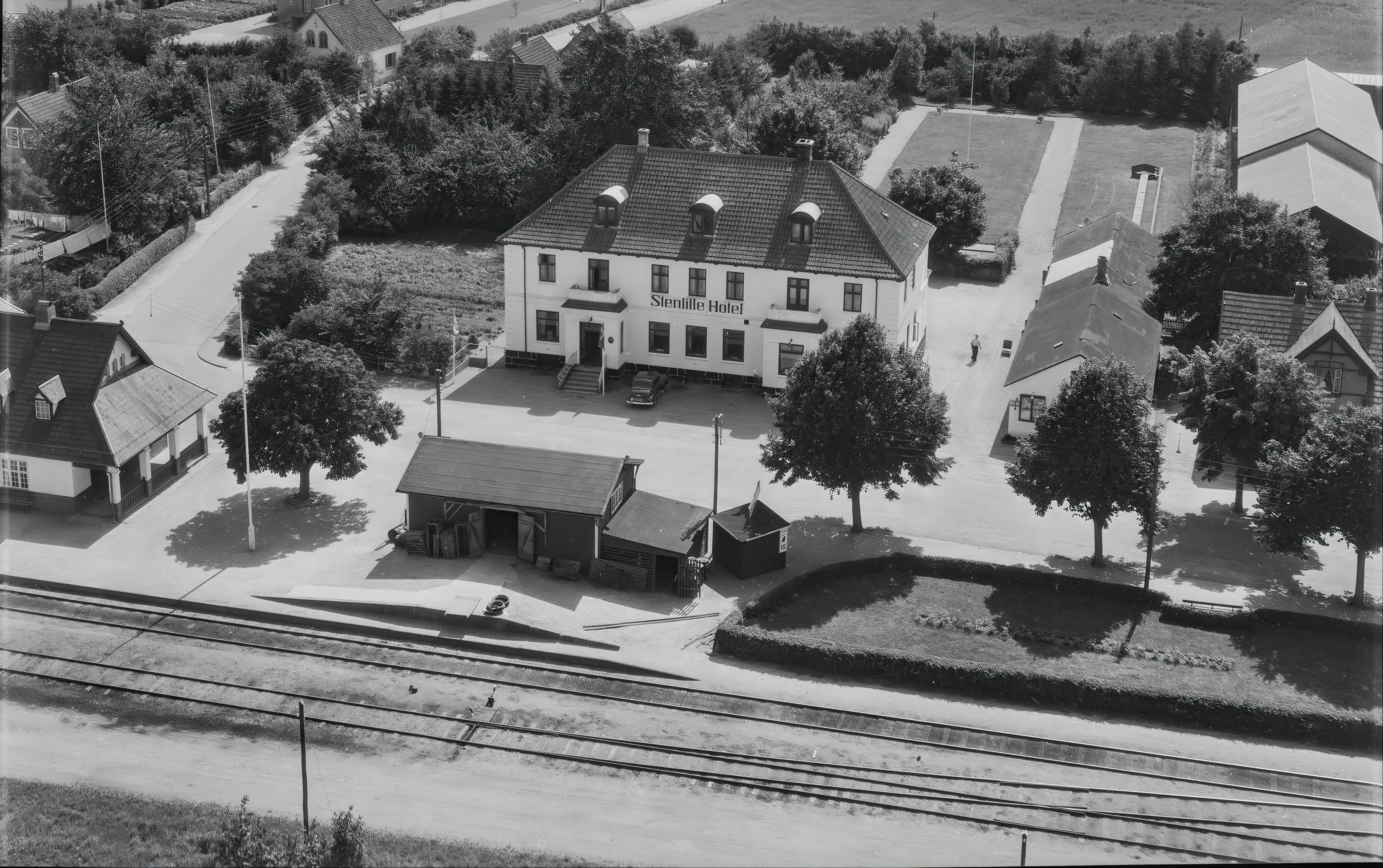 Billede af Stenlille Stations varehus.