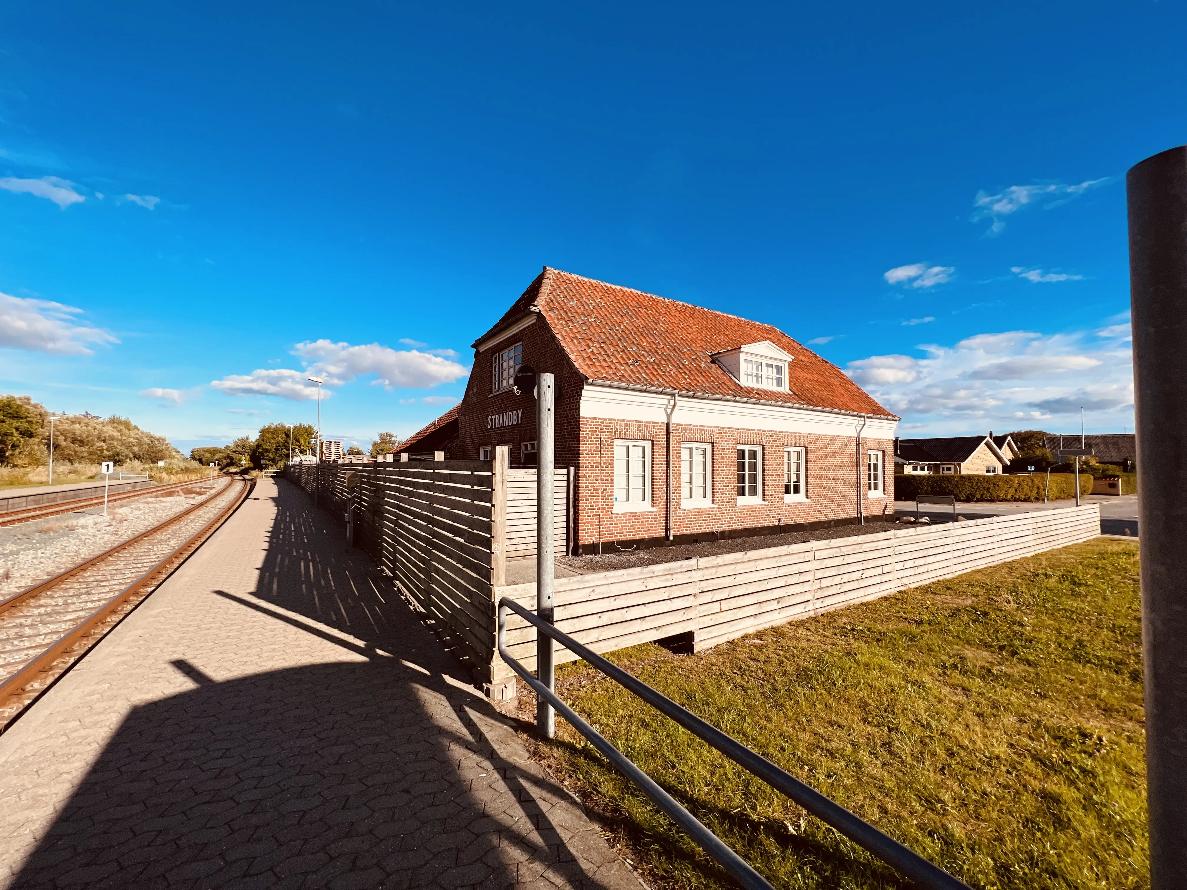 Billede af Strandby Station. Billede af Strandby Station.