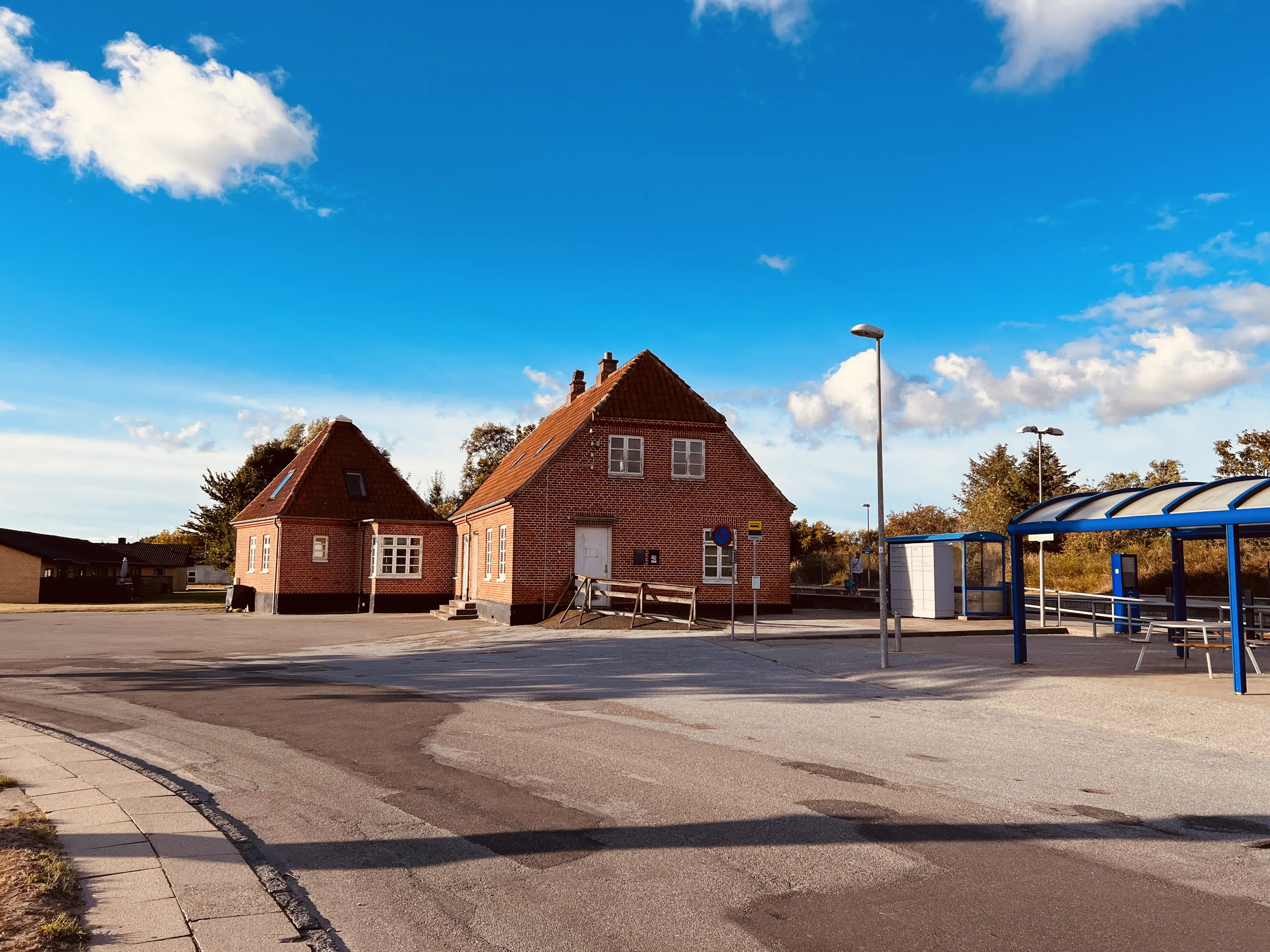 Billede af Ålbæk Station.