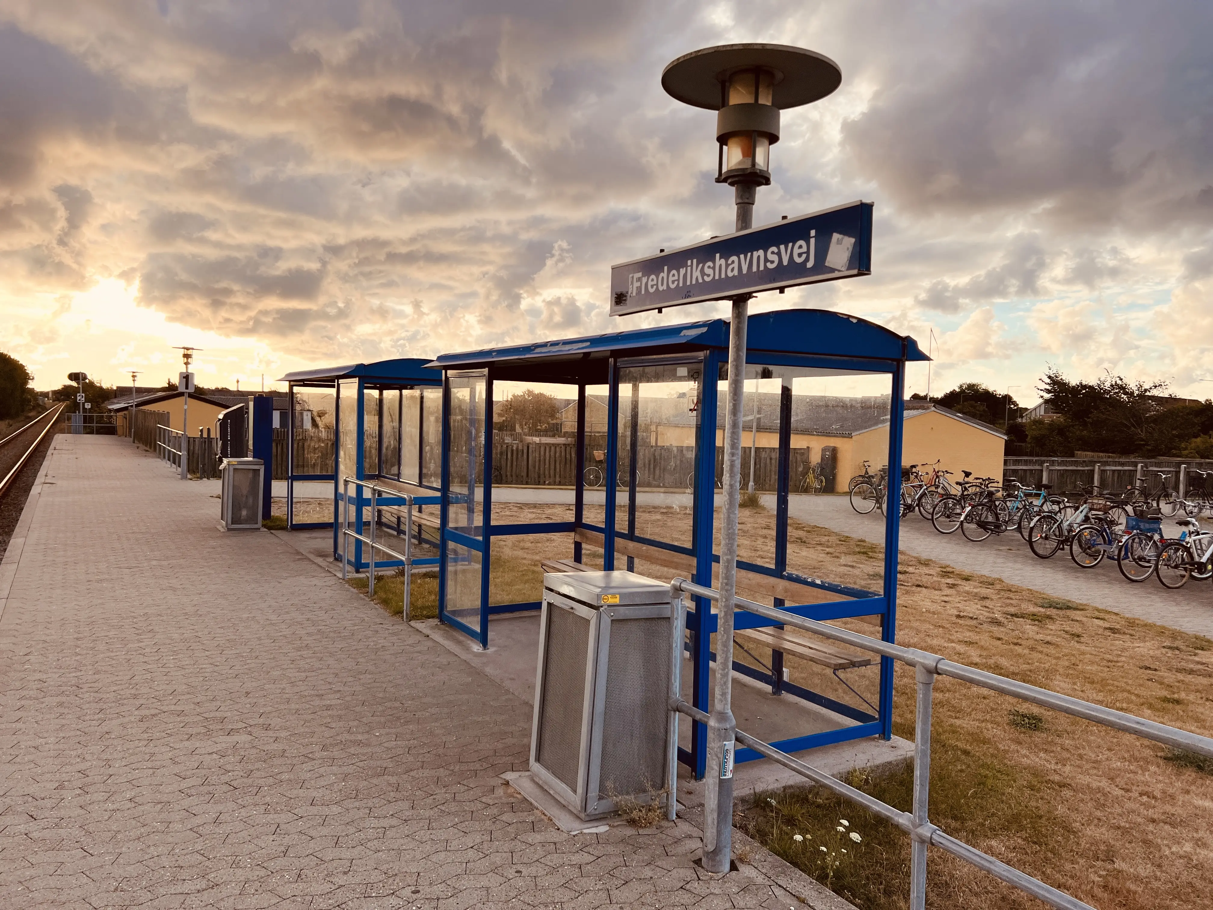 Billede af Frederikshavnsvej Trinbræt. Billede af Frederikshavnsvej Trinbræt.