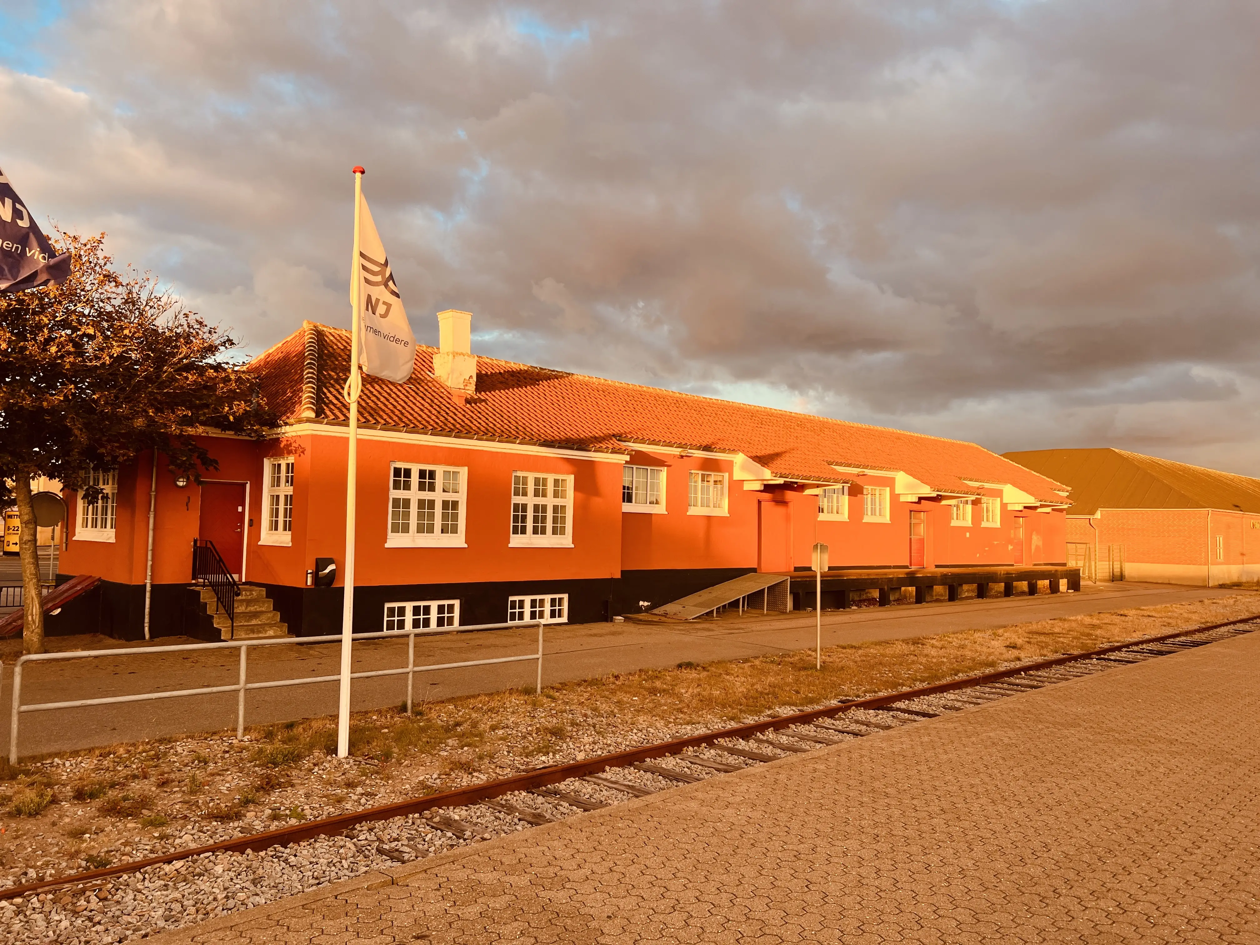 Billede af Skagen Stations varehus. Billede af Skagen Stations varehus.