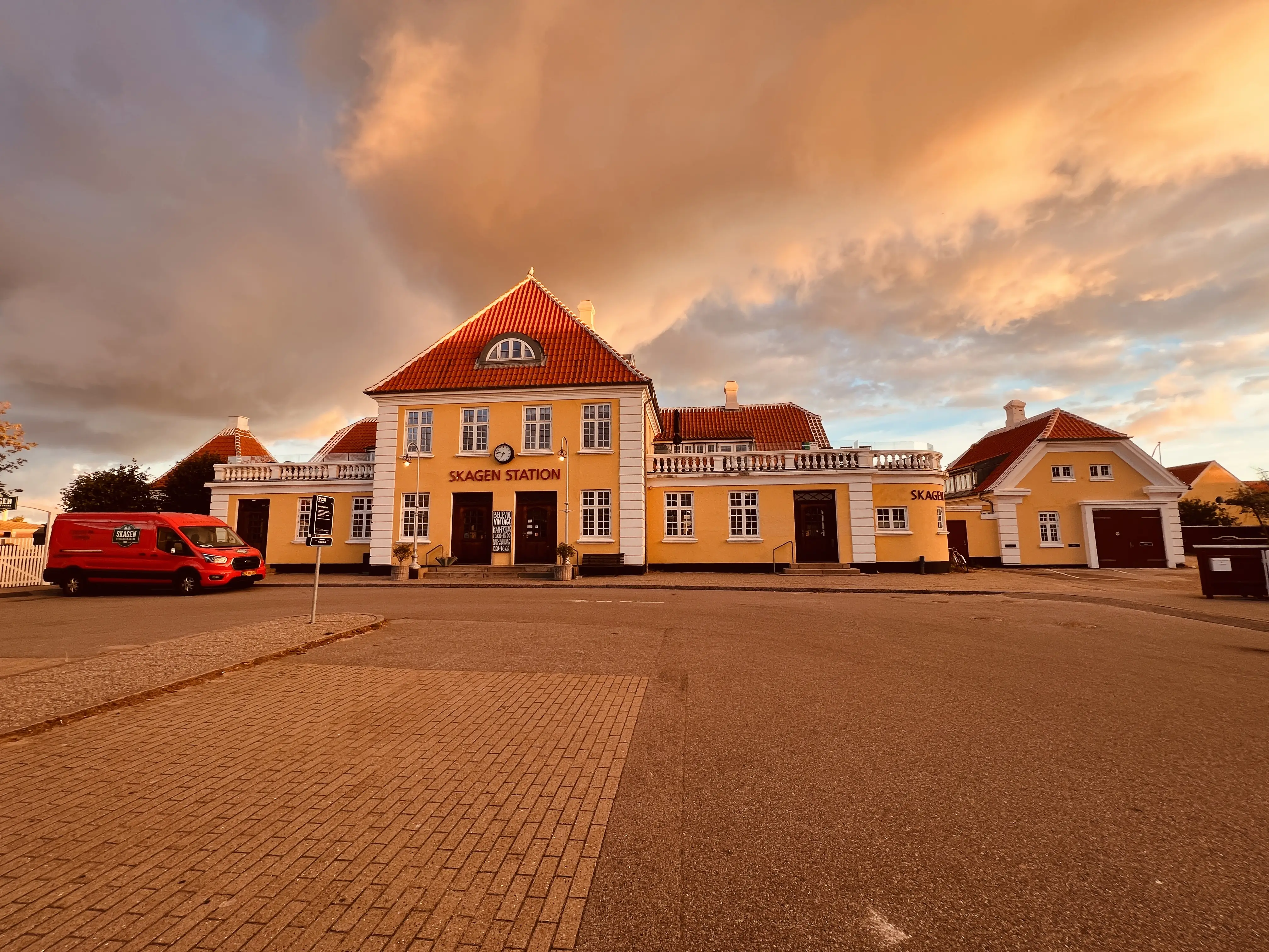 Billede af Skagen Station. Billede af Skagen Station.
