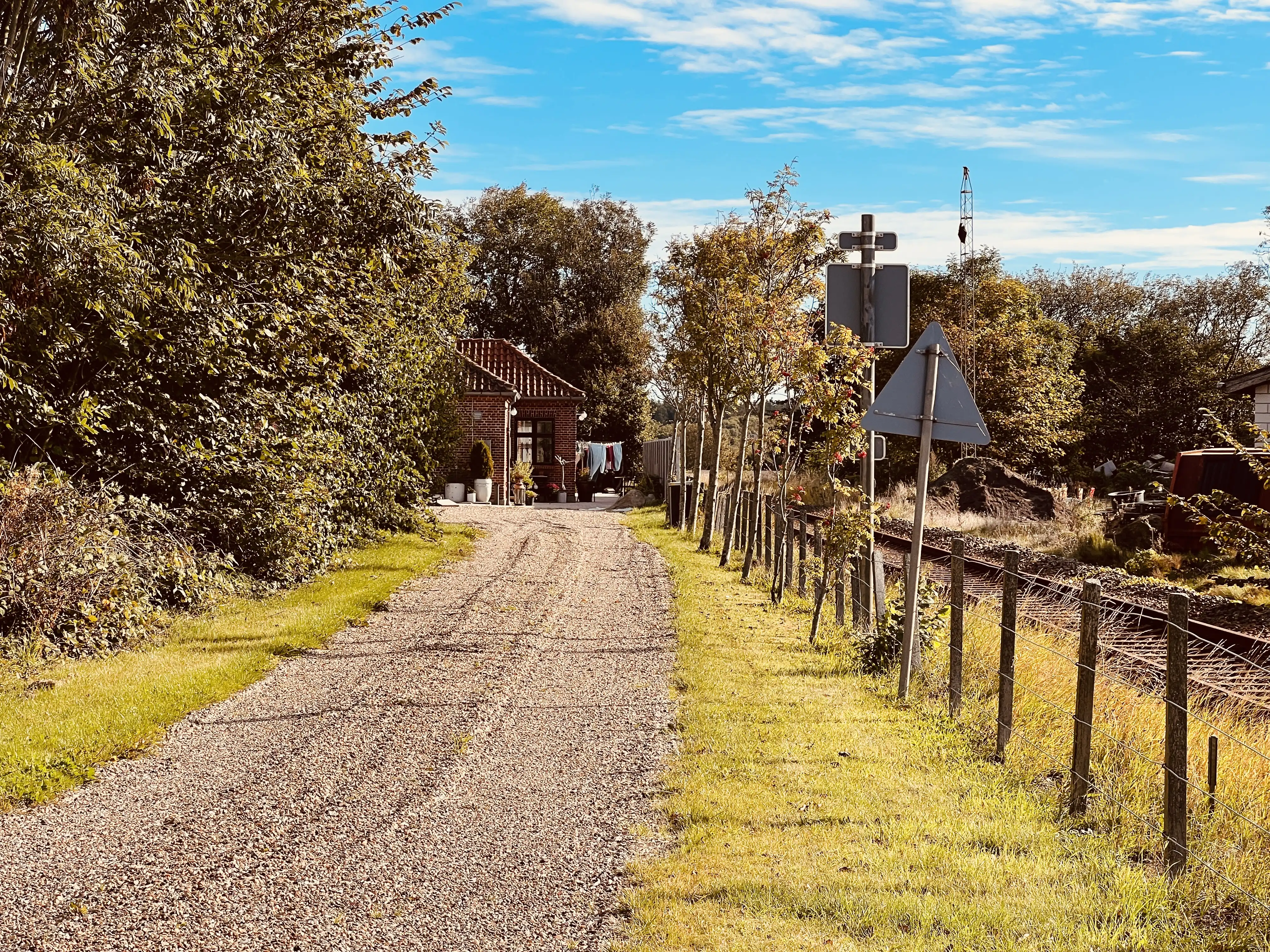 Billede af Hassing Billetsalgssted - Billetsalgssted er nedrevet, men Hassing Billetsalgssted har ligget her.