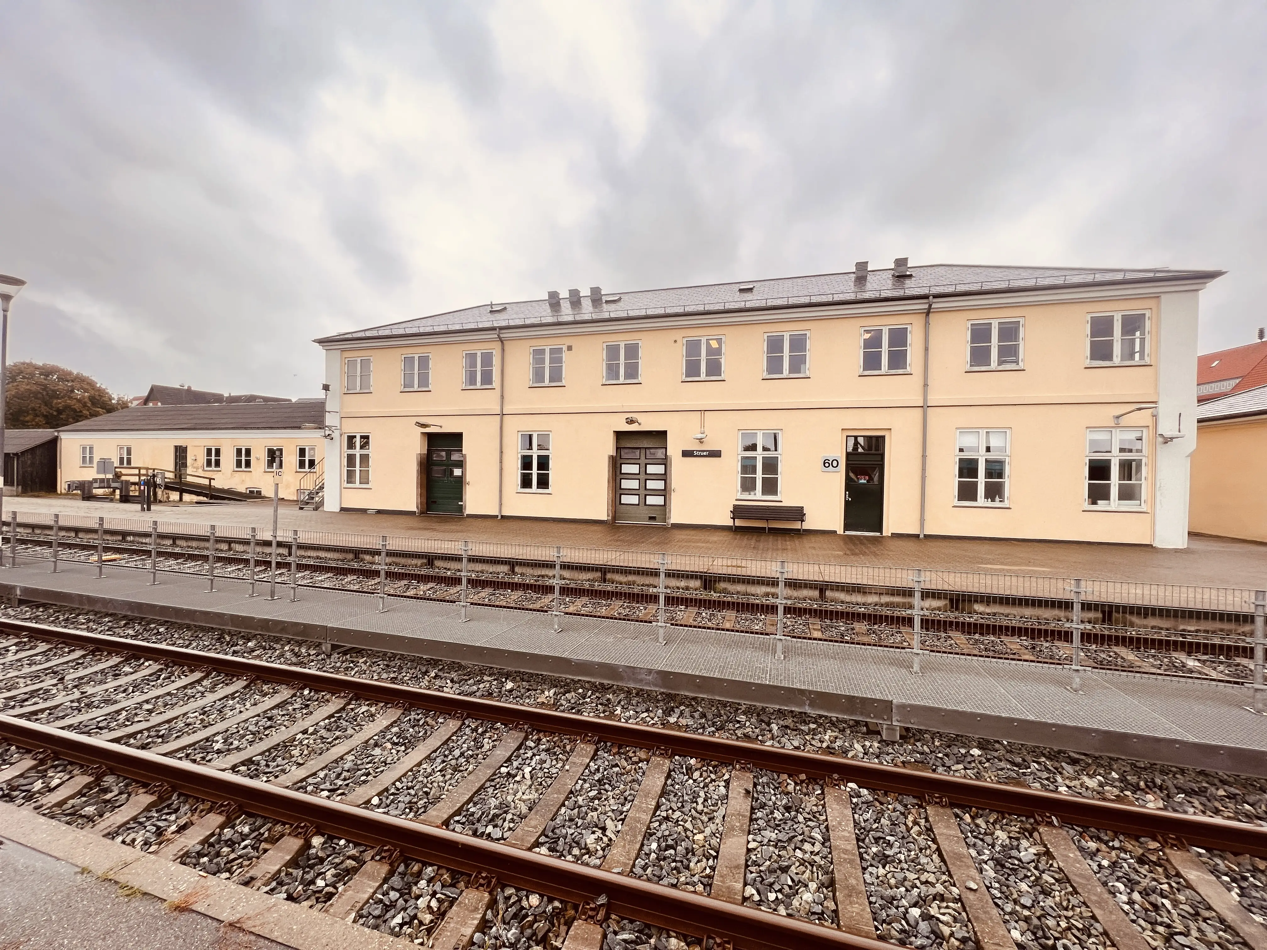 Billede af Struer Stations ilgods og postkontor. Billede af Struer Stations ilgods og postkontor.