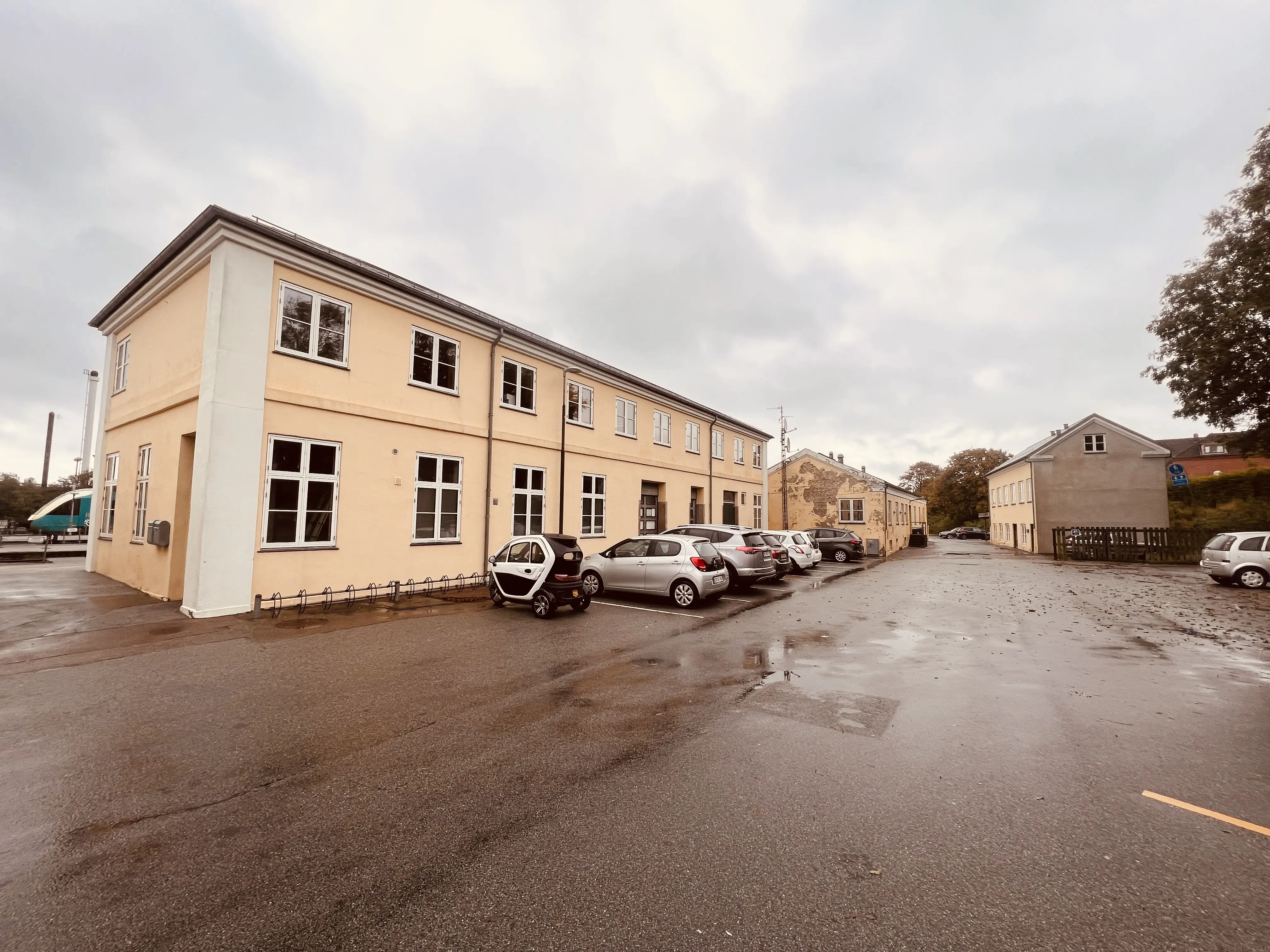 Billede af Struer Stations ilgods og postkontor. Billede af Struer Stations ilgods og postkontor.