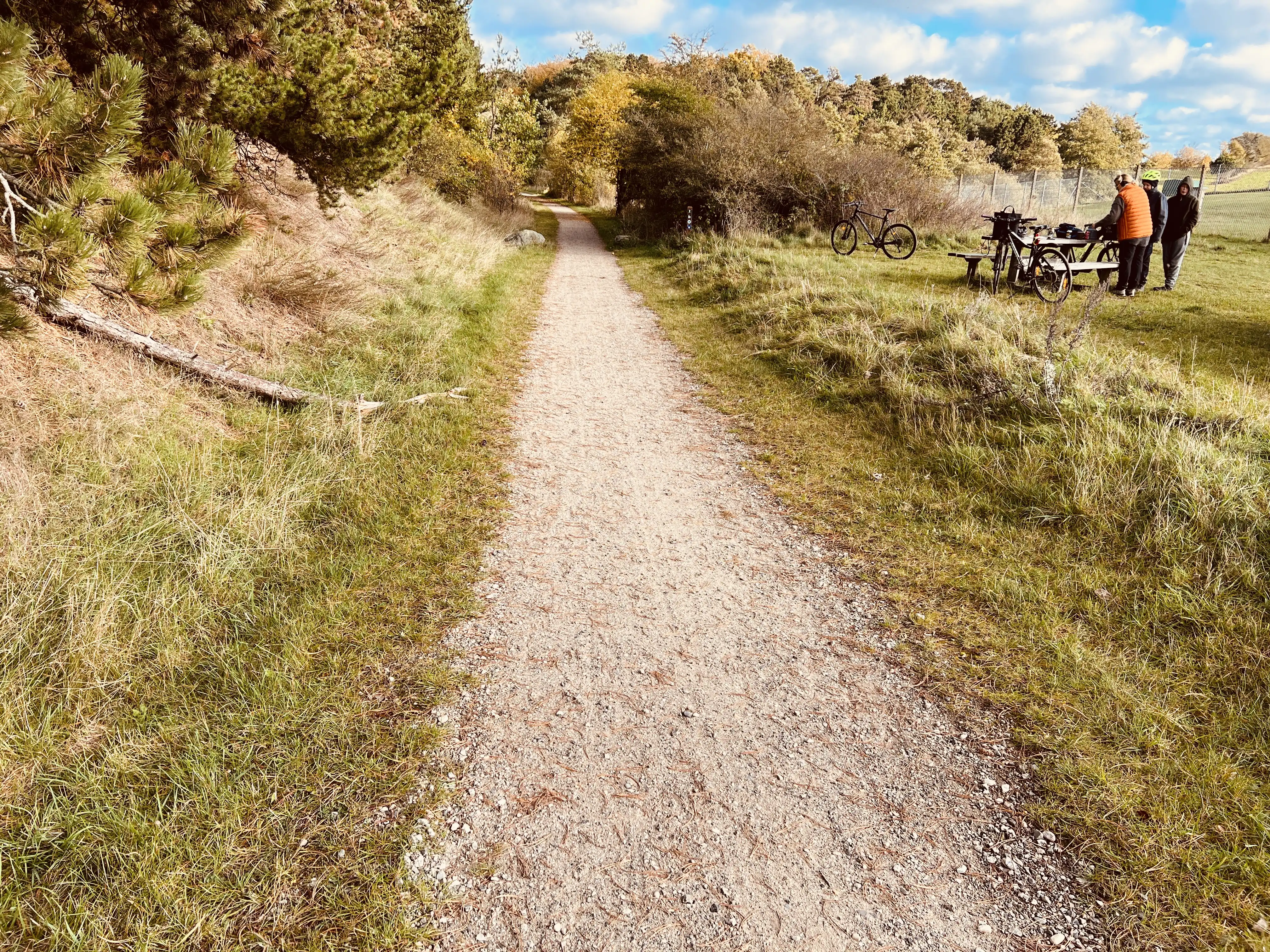 Billede af Dråby Trinbræt - Trinbræt er nedrevet, men Dråby Trinbræt har ligget her. Billede af Dråby Trinbræt - Trinbræt er nedrevet, men Dråby Trinbræt har ligget her.