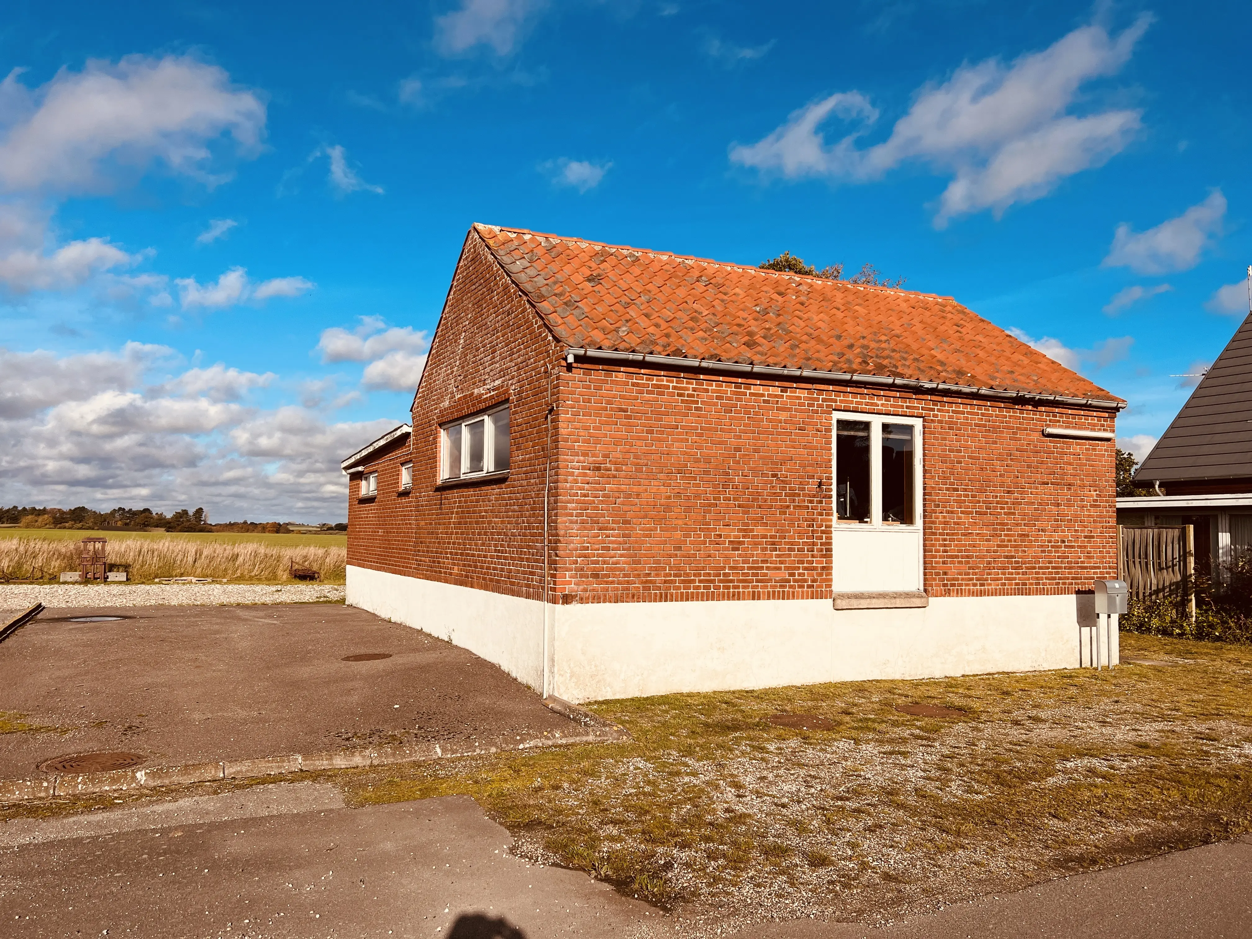 Billede af Hyllested Stations varehus. Billede af Hyllested Stations varehus.